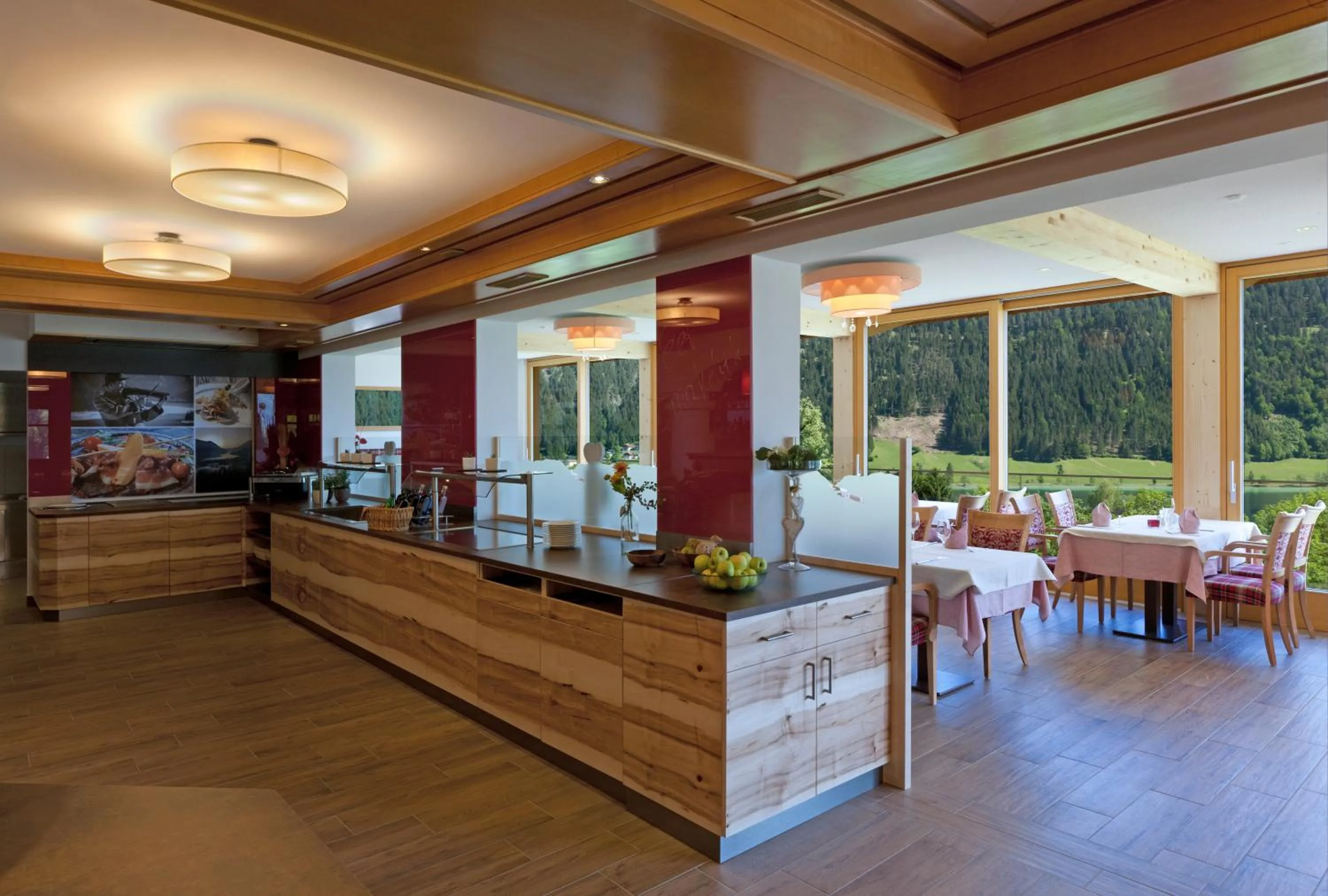Restaurant/places to eat in Hotel Nagglerhof am Weissensee