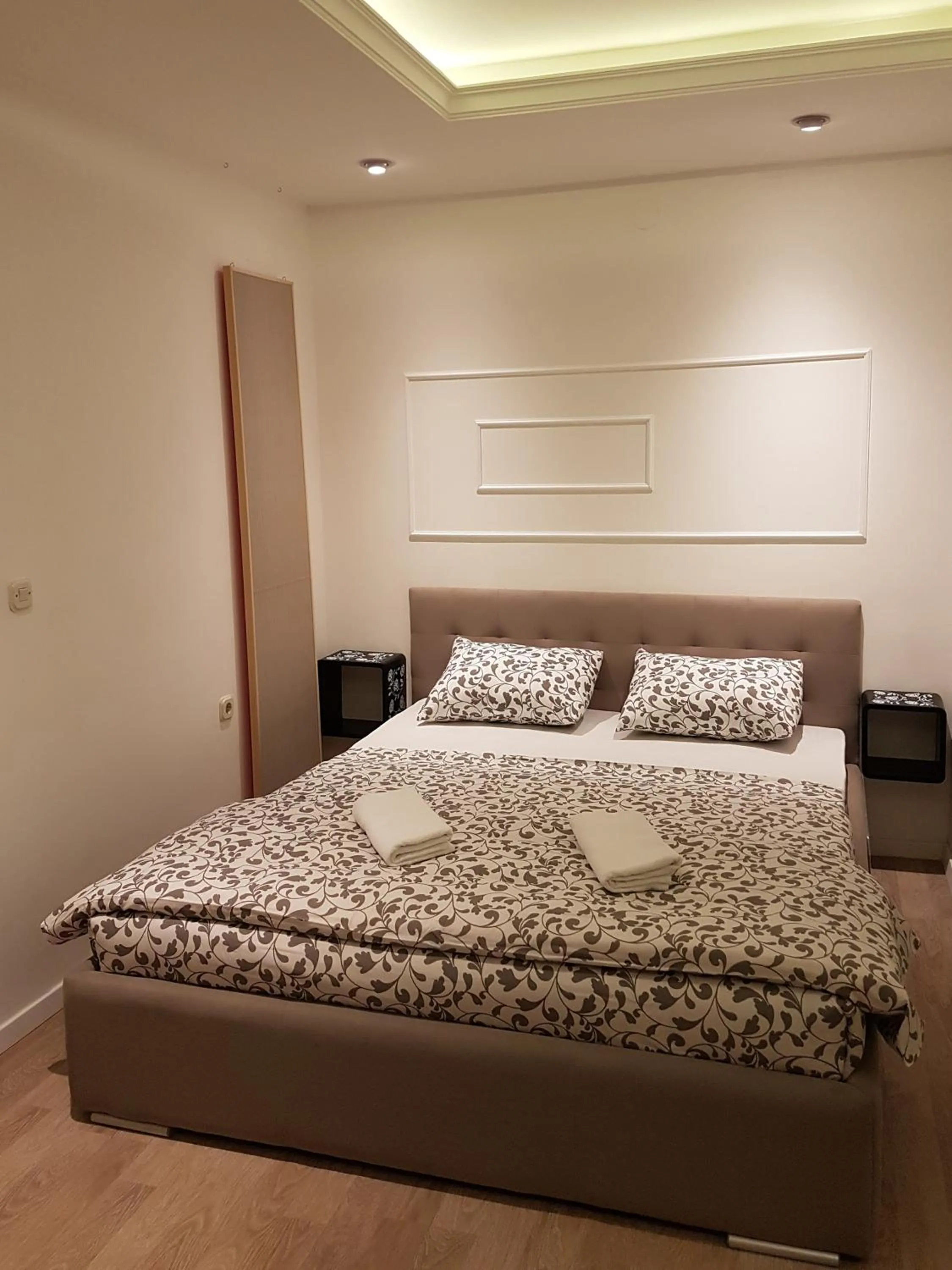 Bed in MIKA Apartments