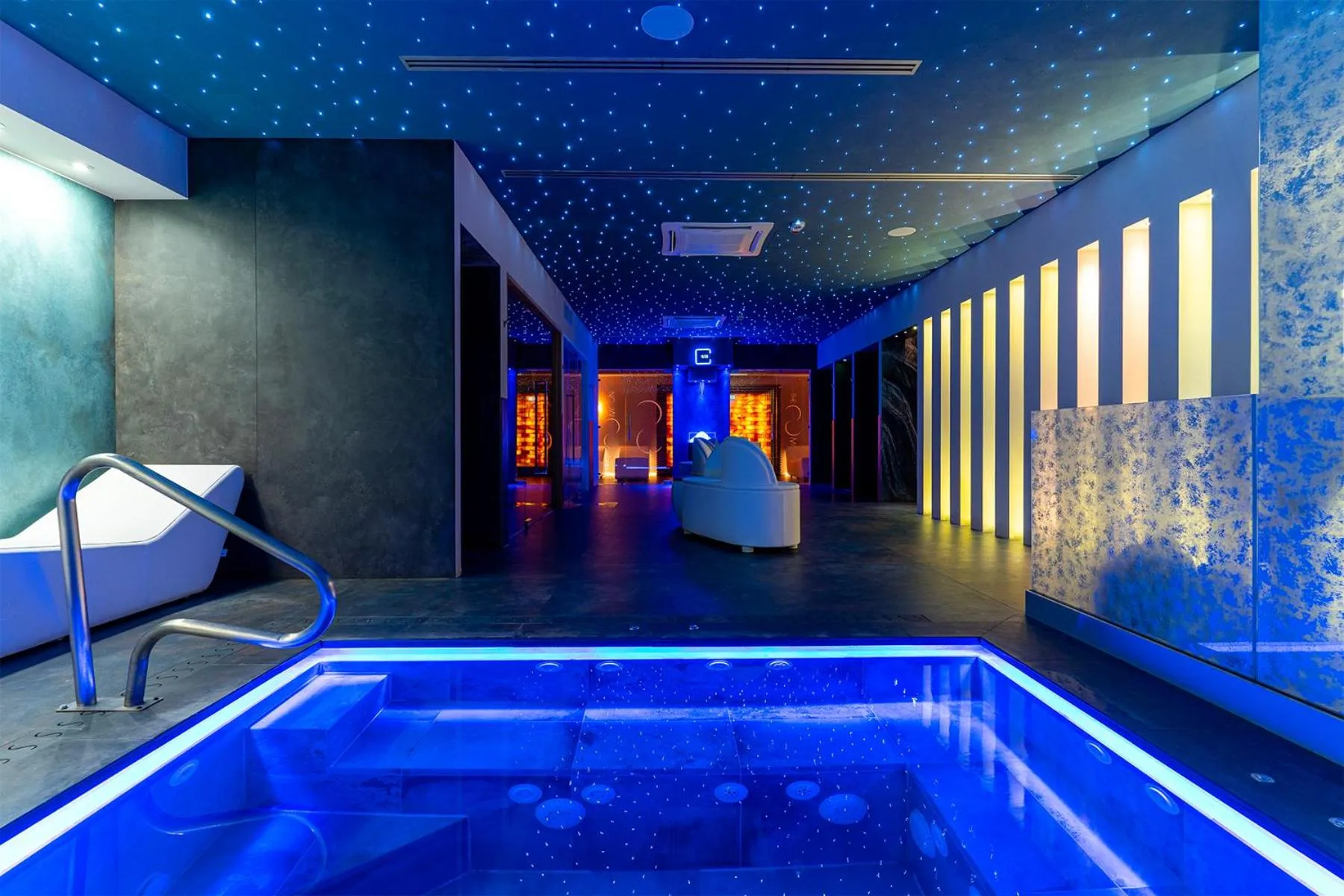 Spa and wellness centre/facilities in The Moon Boutique Hotel & Spa