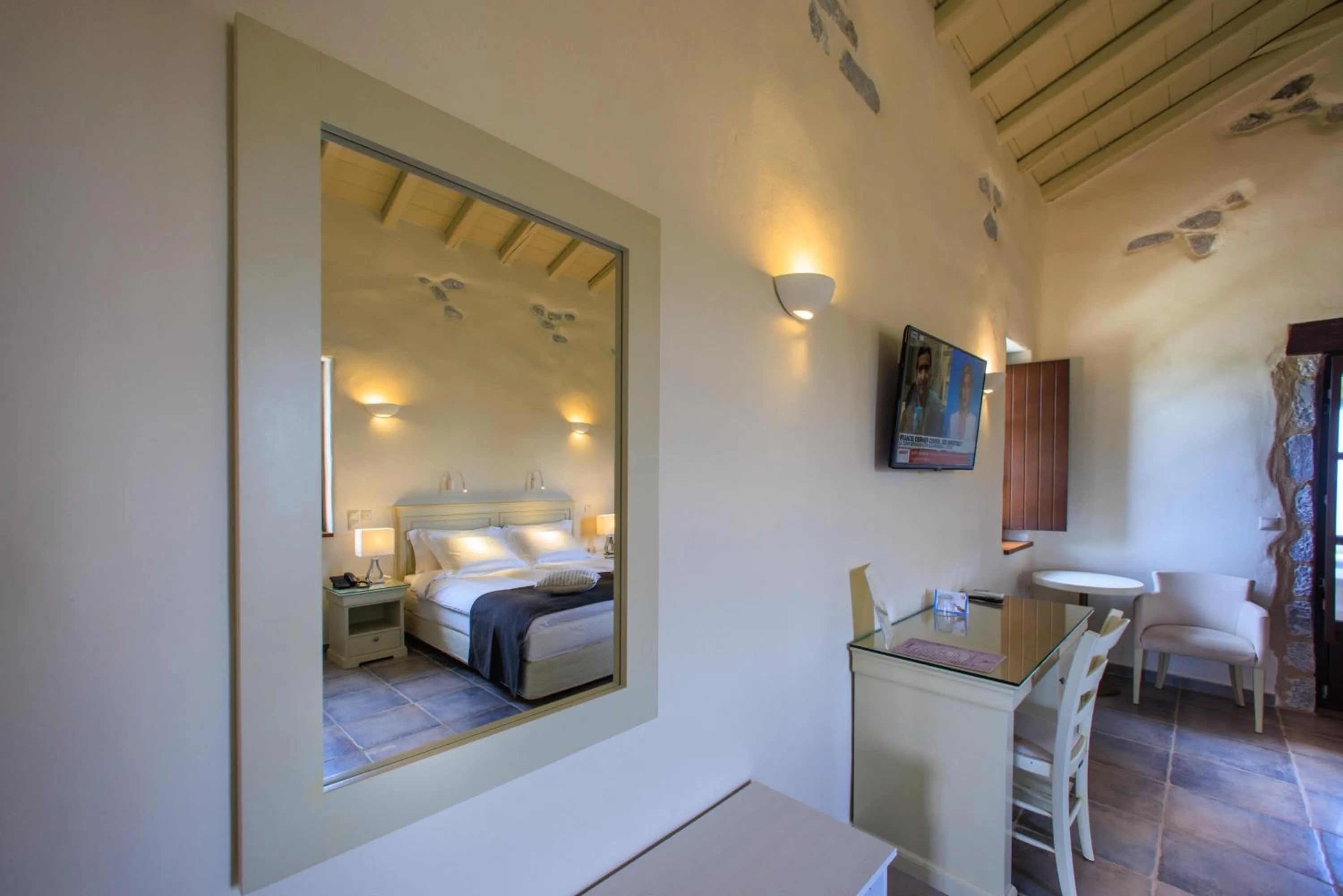 Bedroom, Bed in Castello Antico Hotel
