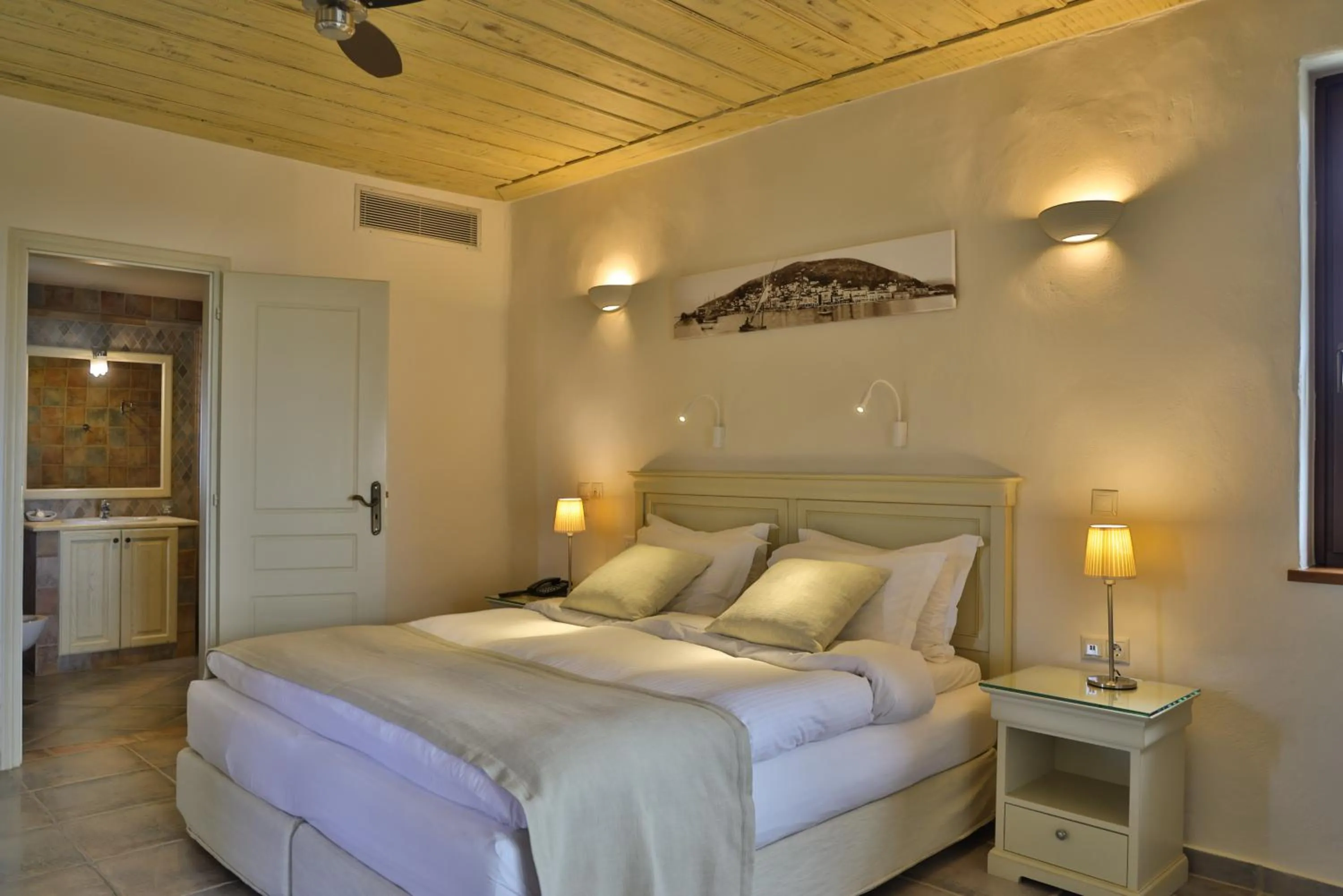 Photo of the whole room, Bed in Castello Antico Hotel