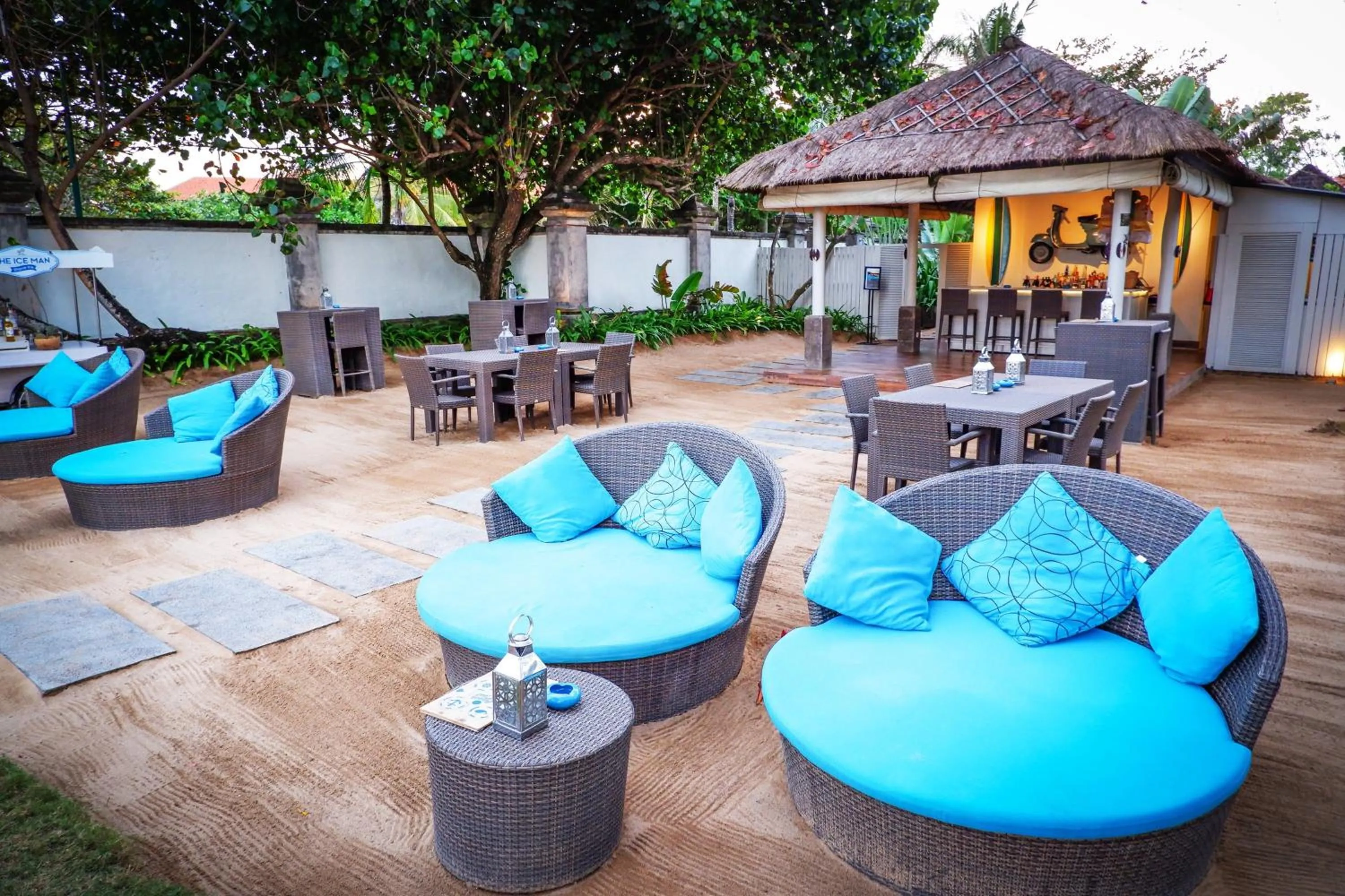 Beach in Courtyard by Marriott Bali Nusa Dua Resort