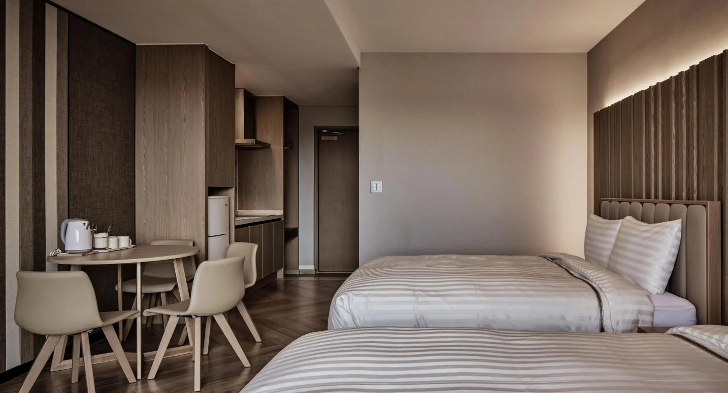 EAST Tower Family - Twin (With Kitchenette) in Sono Belle Cheonan EAST Tower Family - Twin (With Kitchenette) in Sono Belle Cheonan