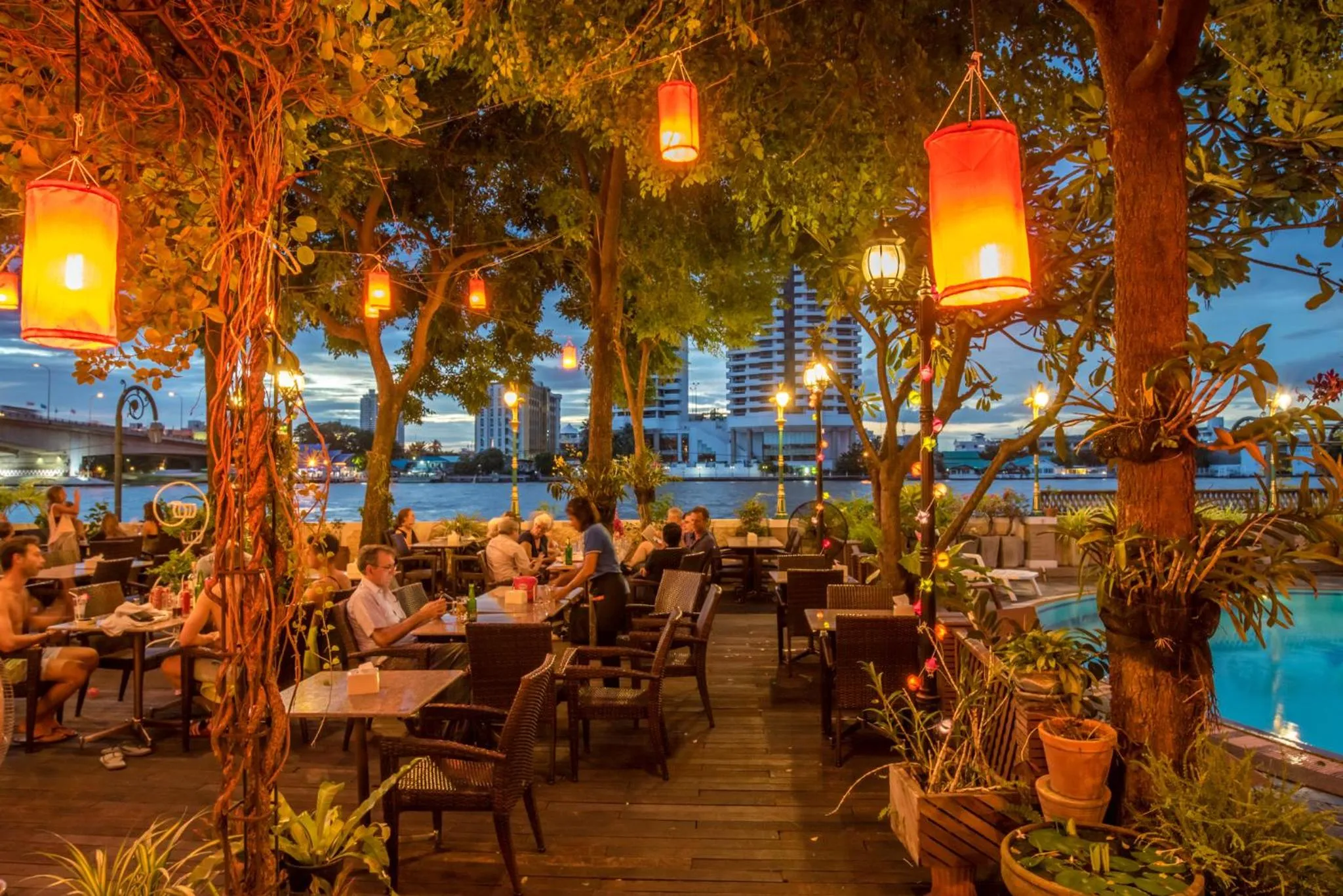 Lounge or bar in New Siam Riverside