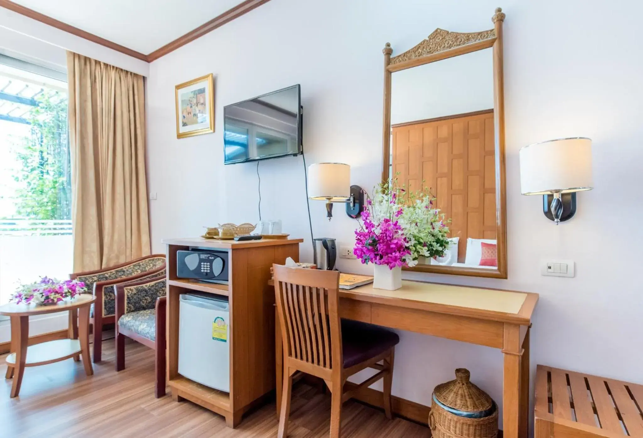 Superior Twin Room with City View in New Siam Riverside Superior Twin Room with City View in New Siam Riverside