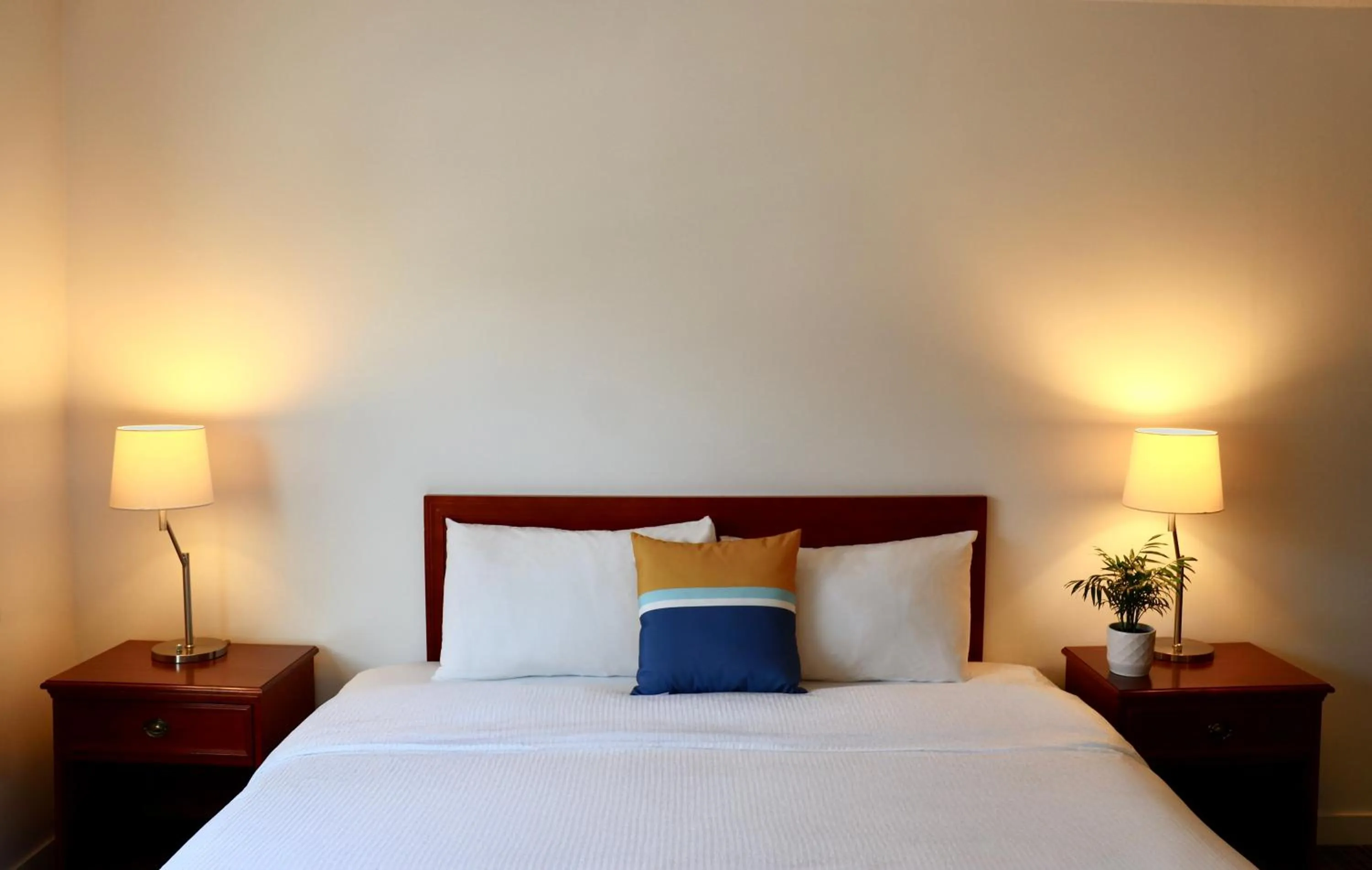 Bed in August Jack Inn