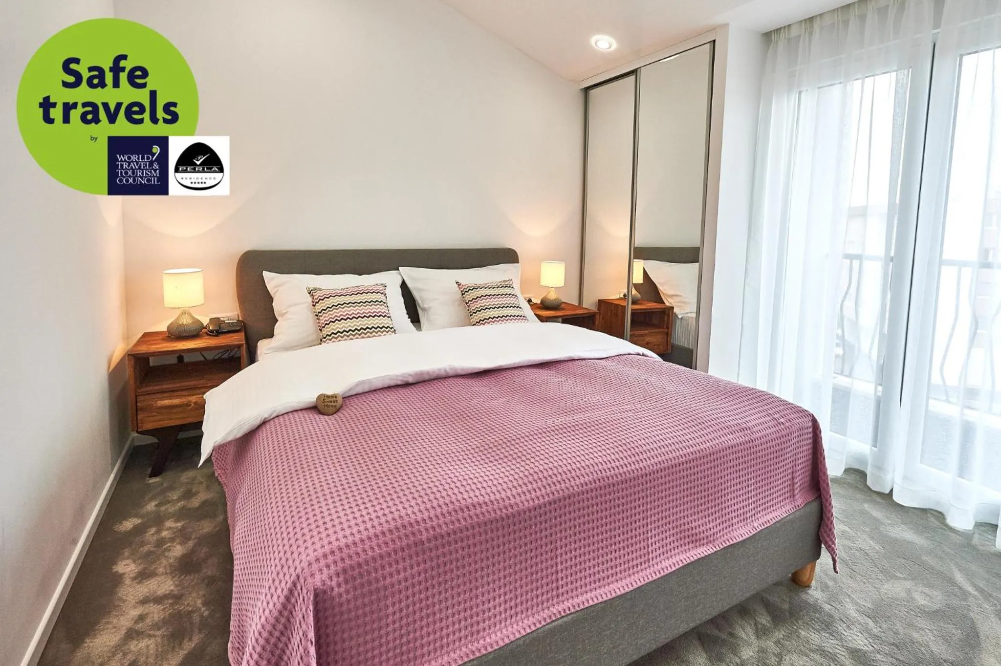 Bed in Perla Residence Hotel & SPA