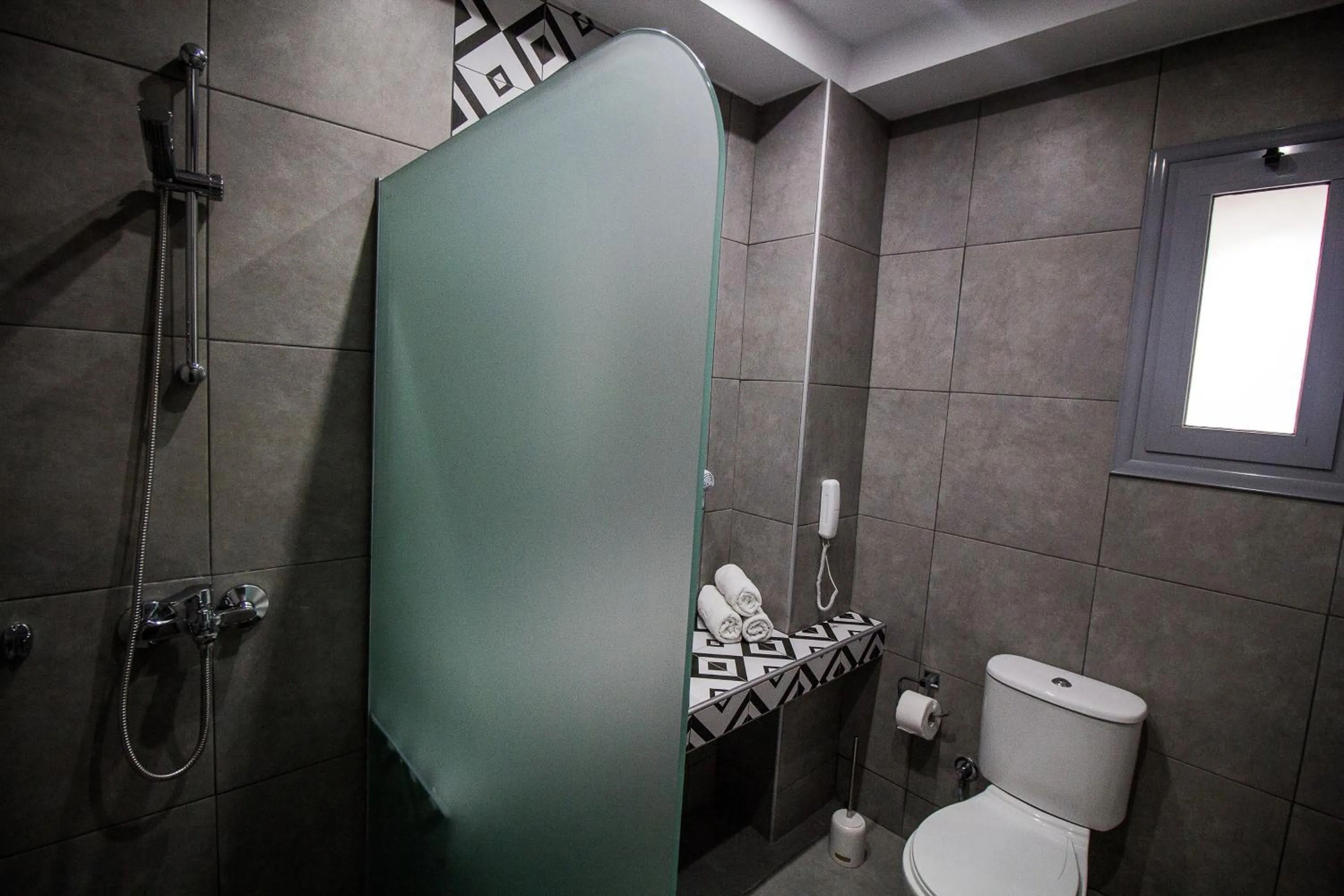 Shower in Maroula Studios