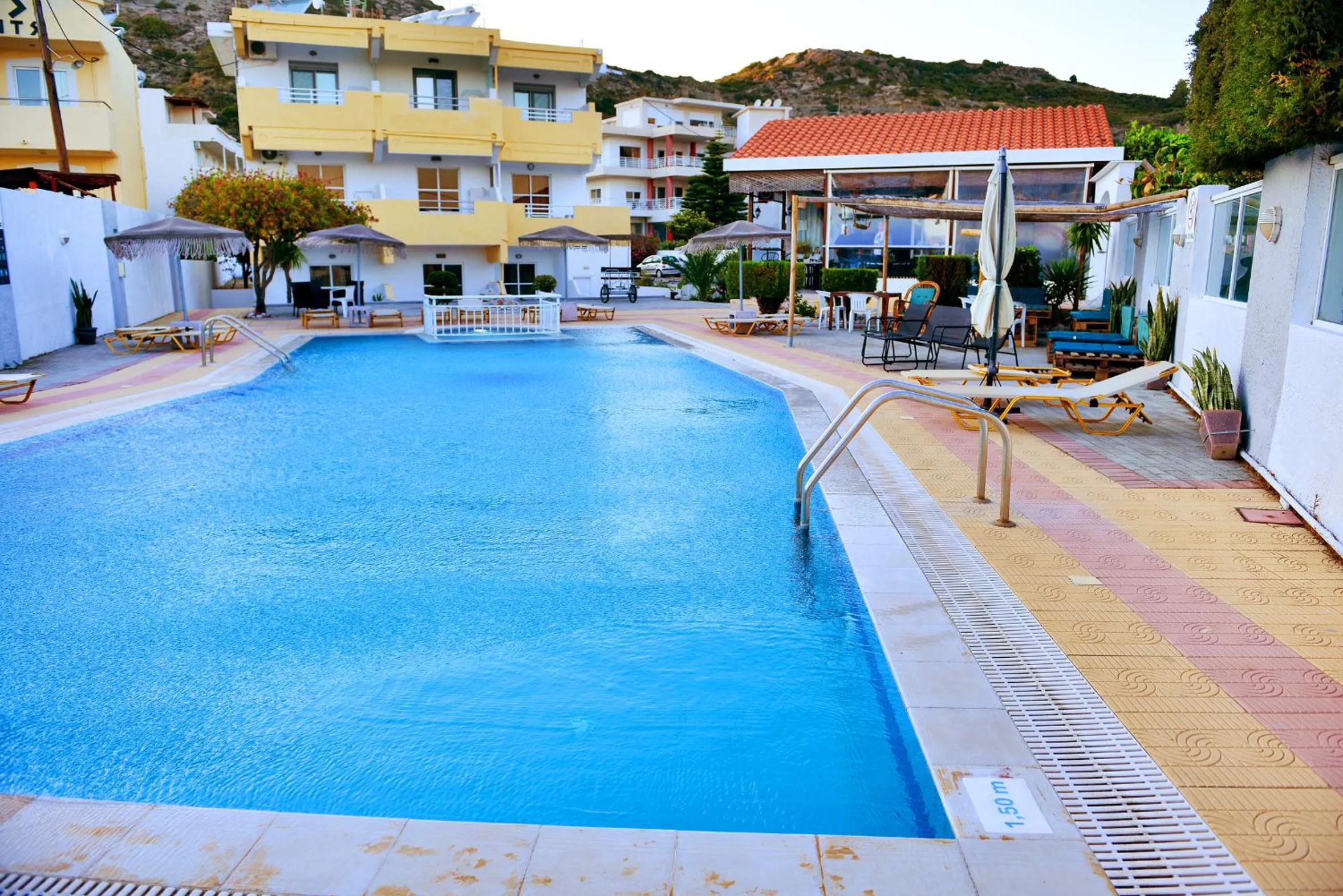 Property building in Maroula Studios