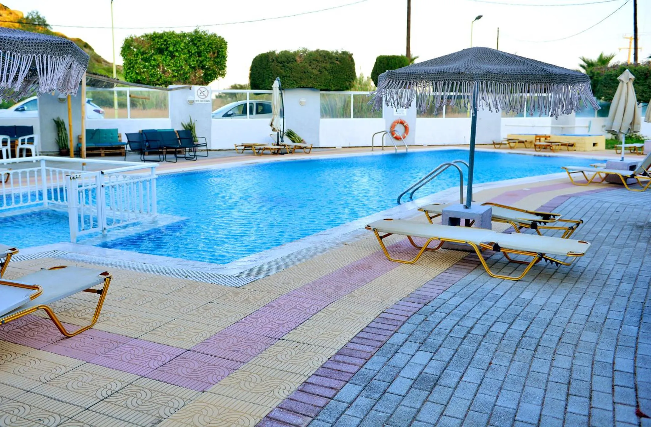 Swimming pool in Maroula Studios