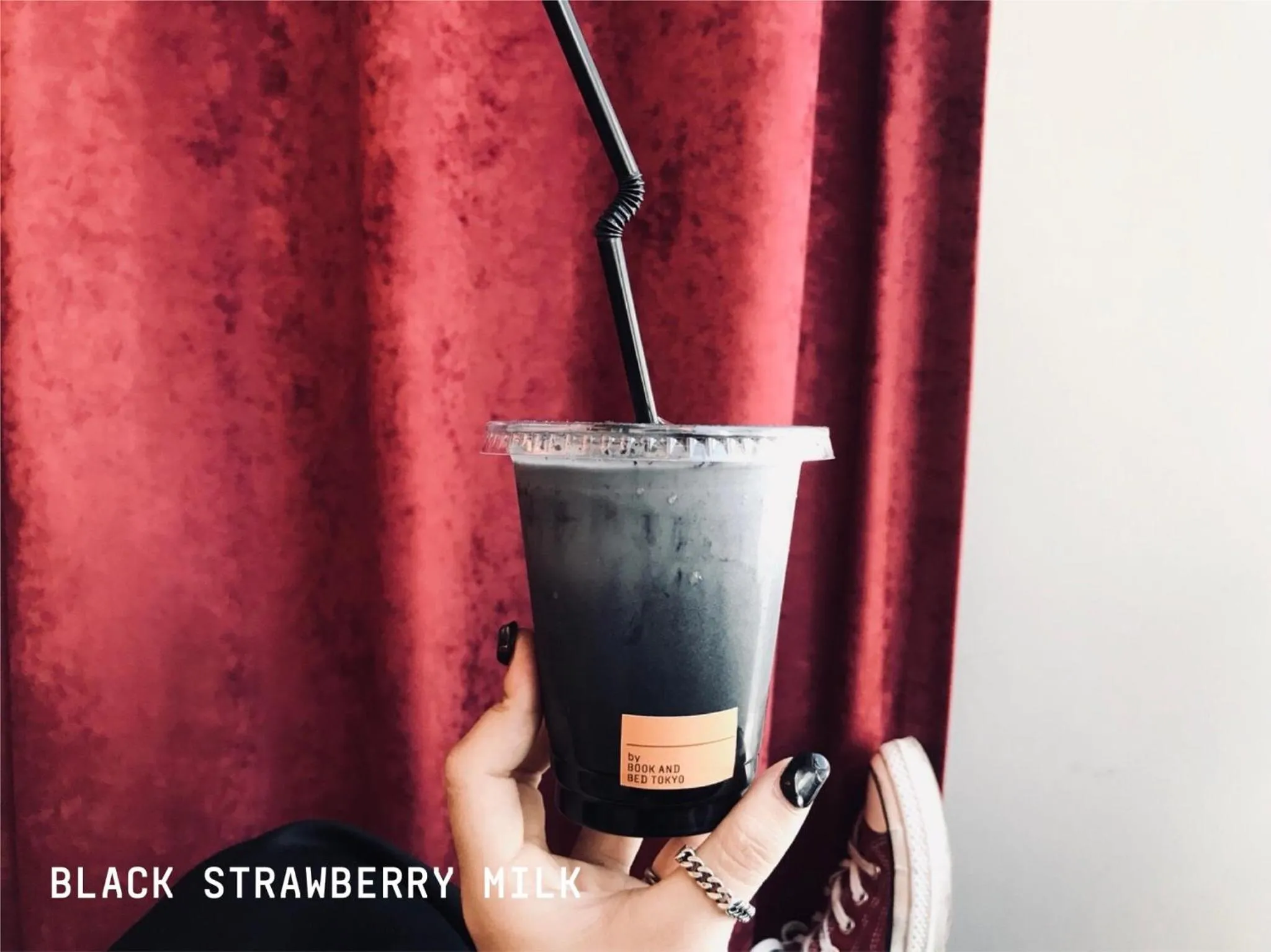 Coffee/tea facilities in Book And Bed Tokyo Shinjuku