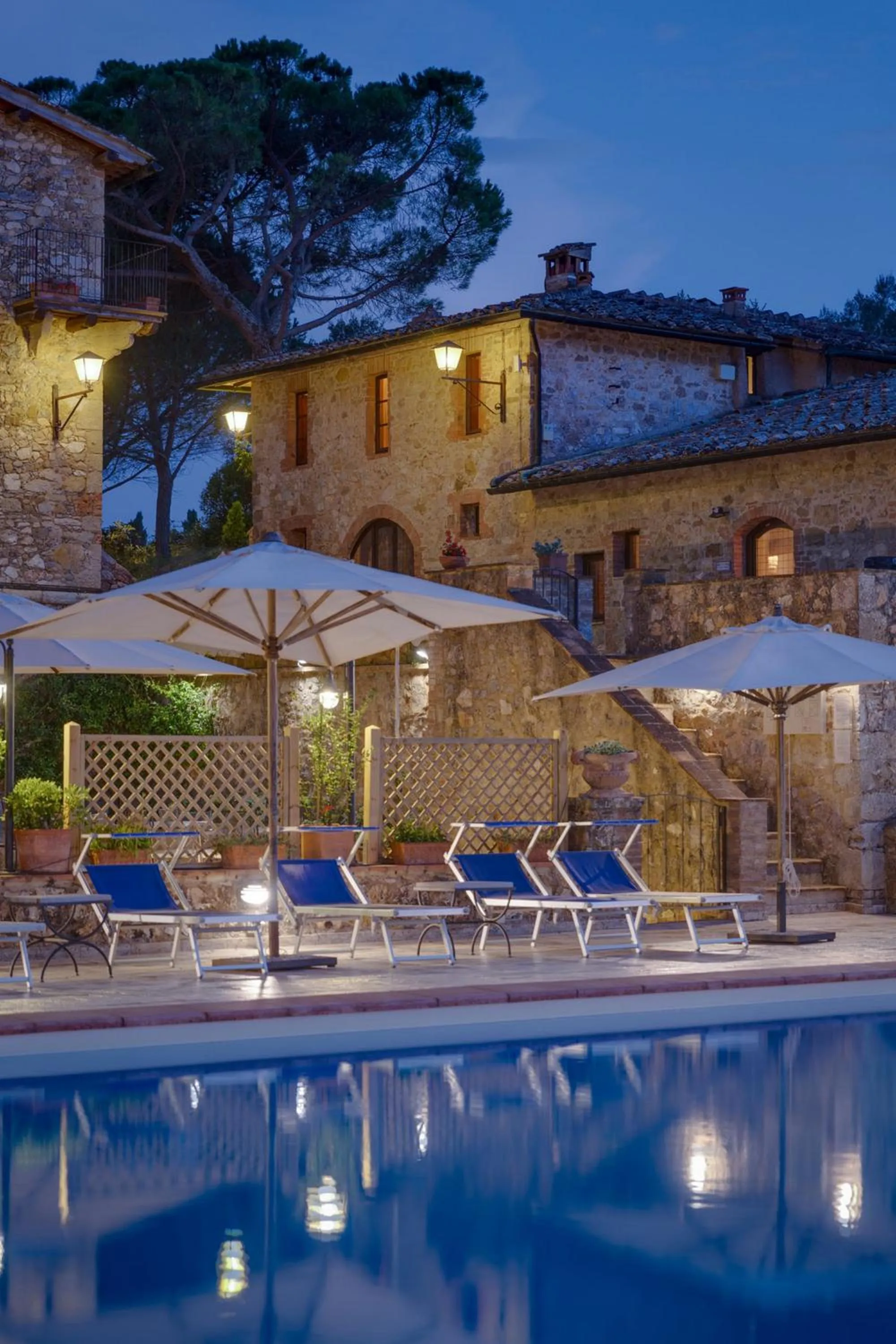 Swimming pool in Borgo Il Poggiaccio Residenza Turistico Alberghiera