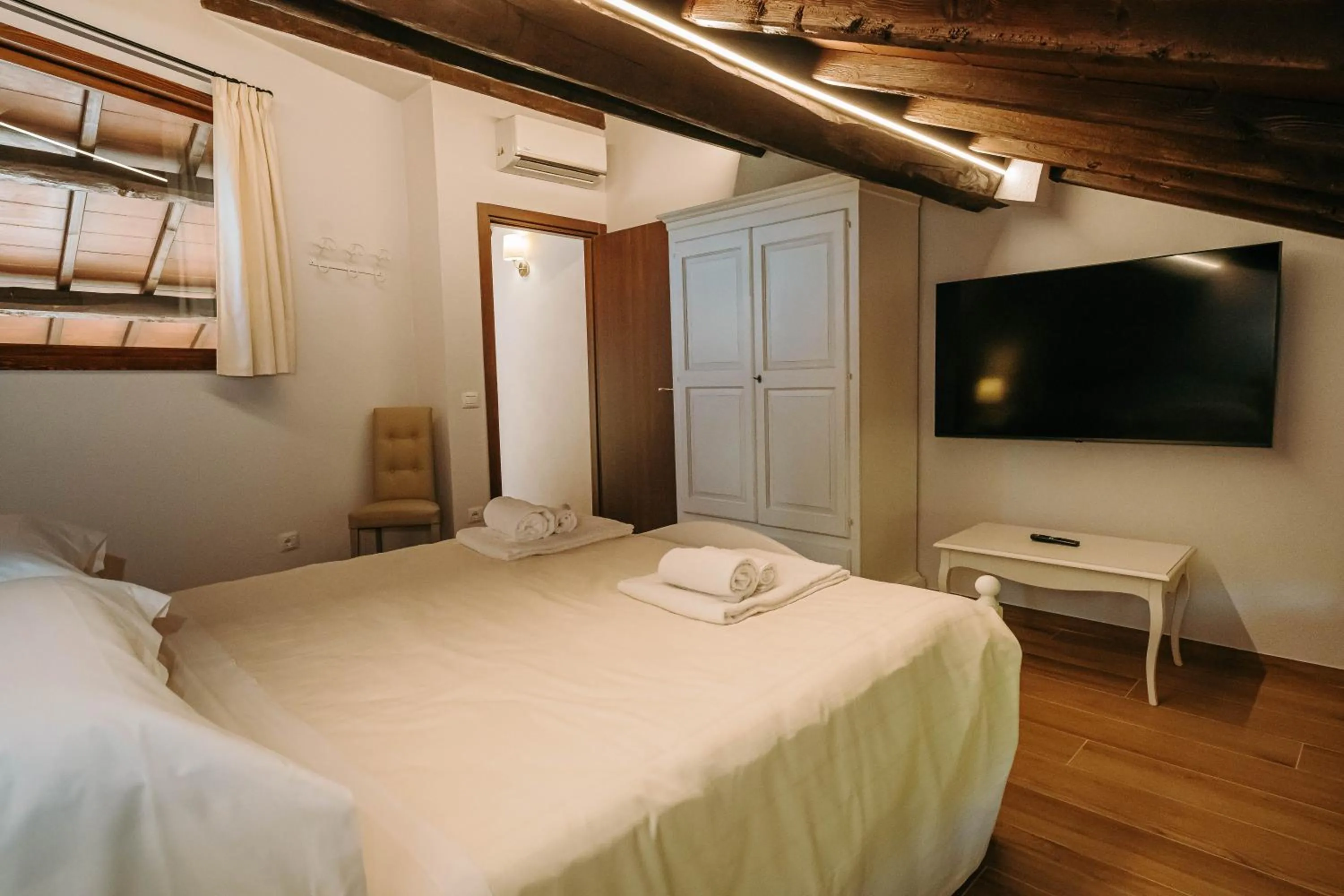 Bed in Borgo Il Poggiaccio Residenza Turistico Alberghiera