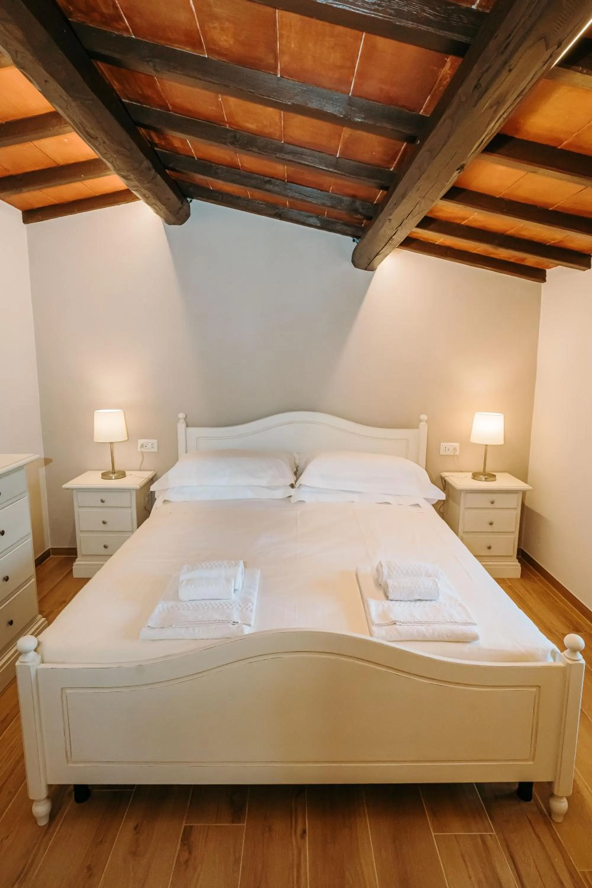 Bed in Borgo Il Poggiaccio Residenza Turistico Alberghiera