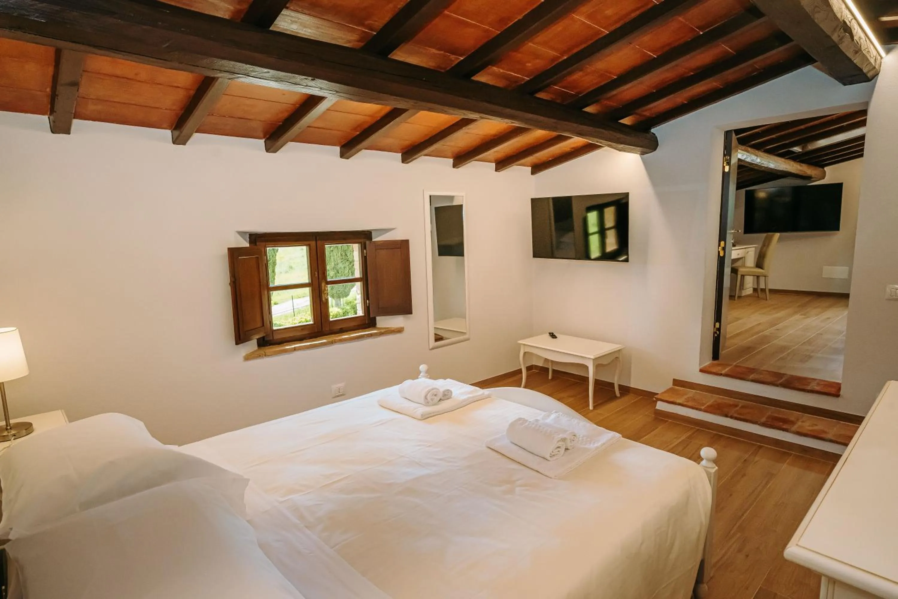 Bed in Borgo Il Poggiaccio Residenza Turistico Alberghiera