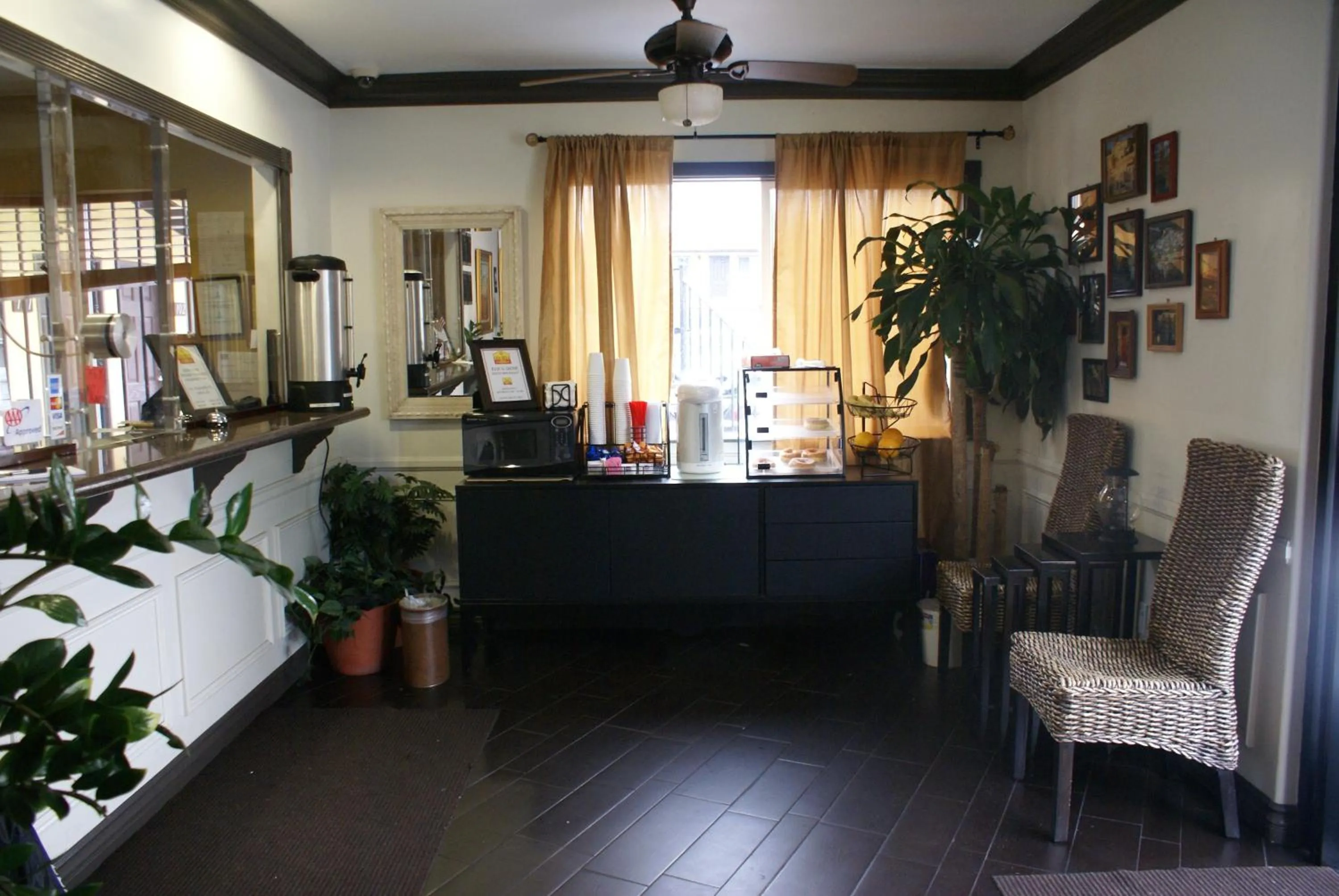 Lobby or reception in Casa Bella Inn Downtown LA