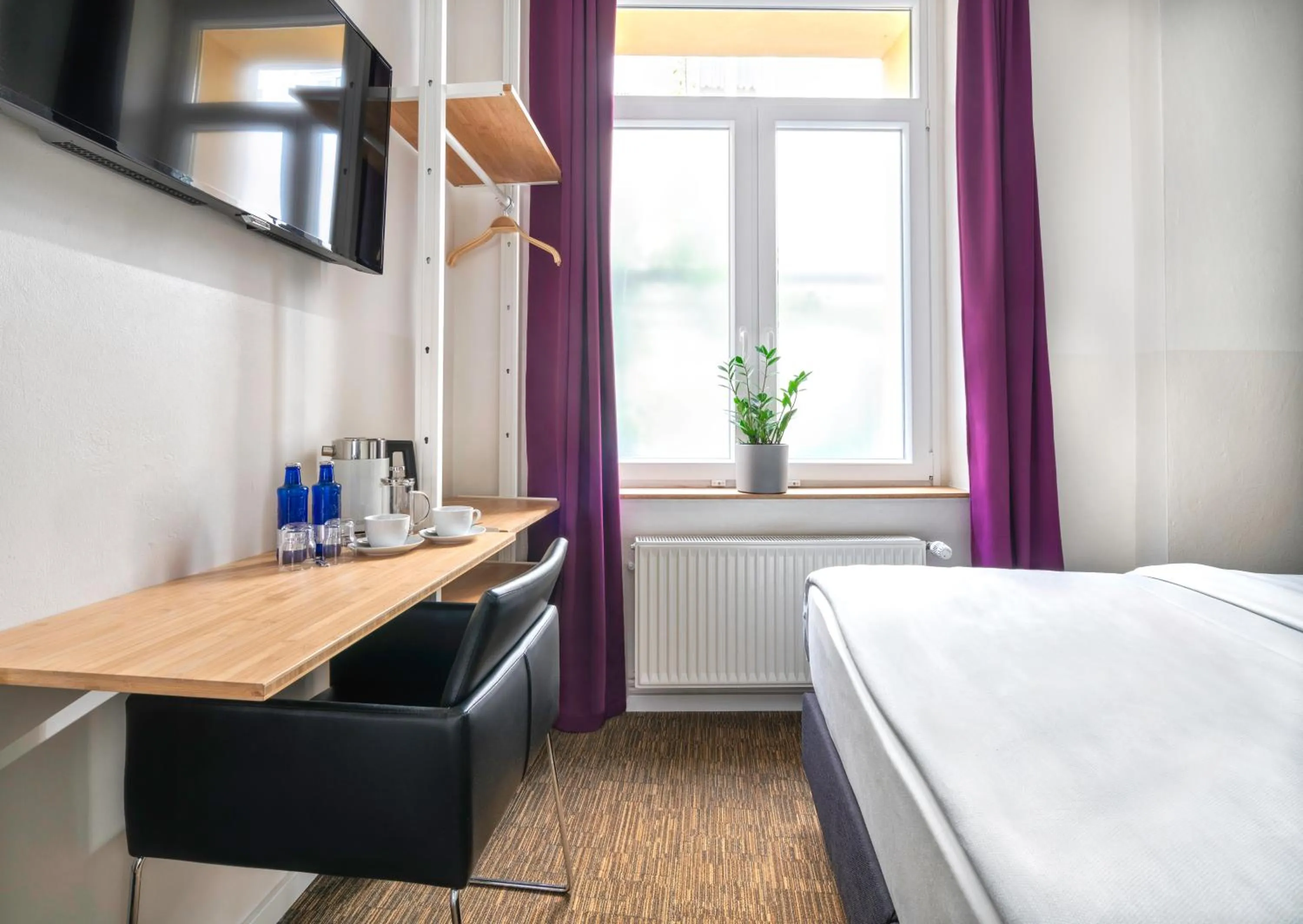 Bedroom, Bed in Design Hotel Wiegand