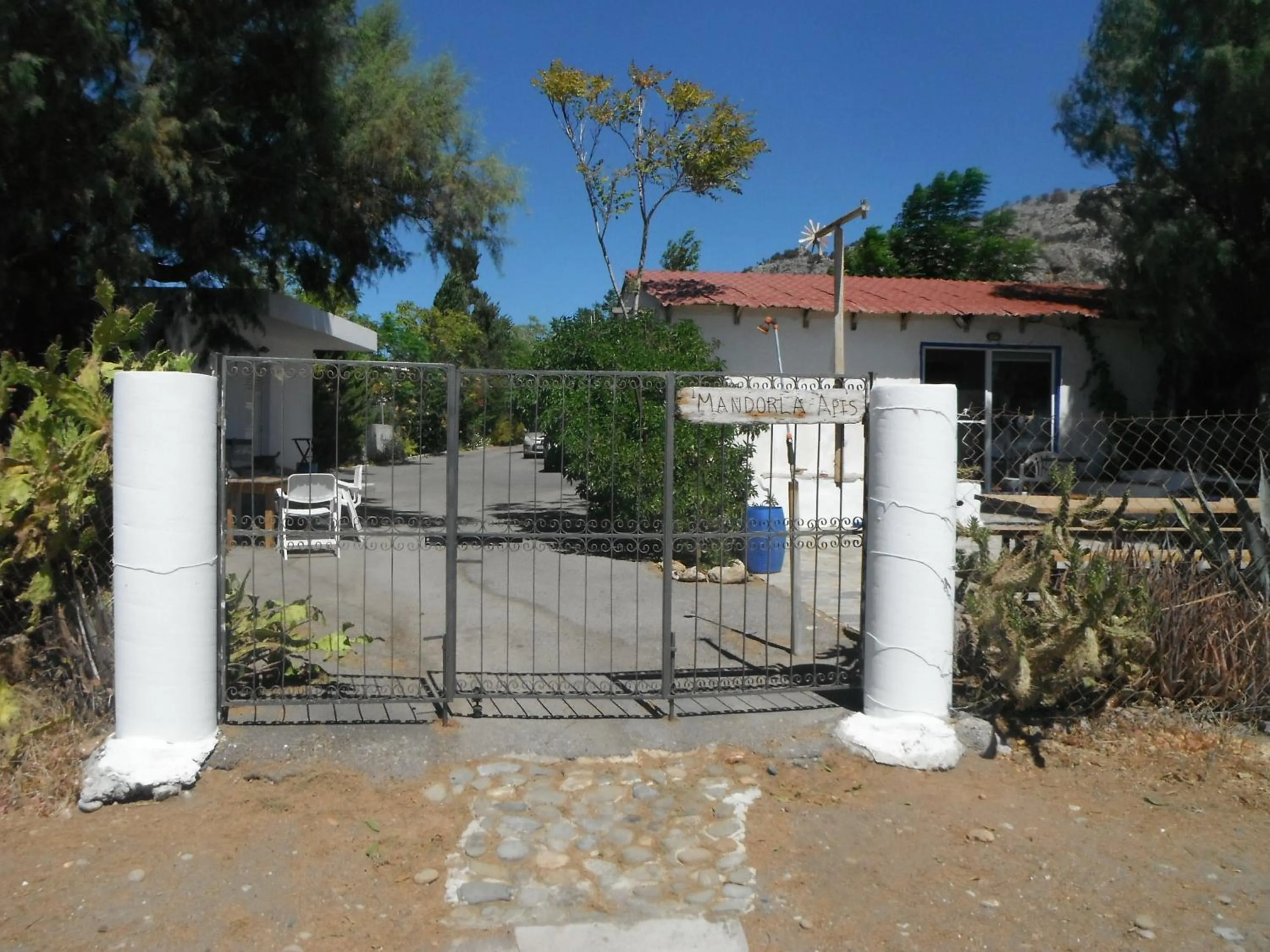 Beach in Mandorla Apartments