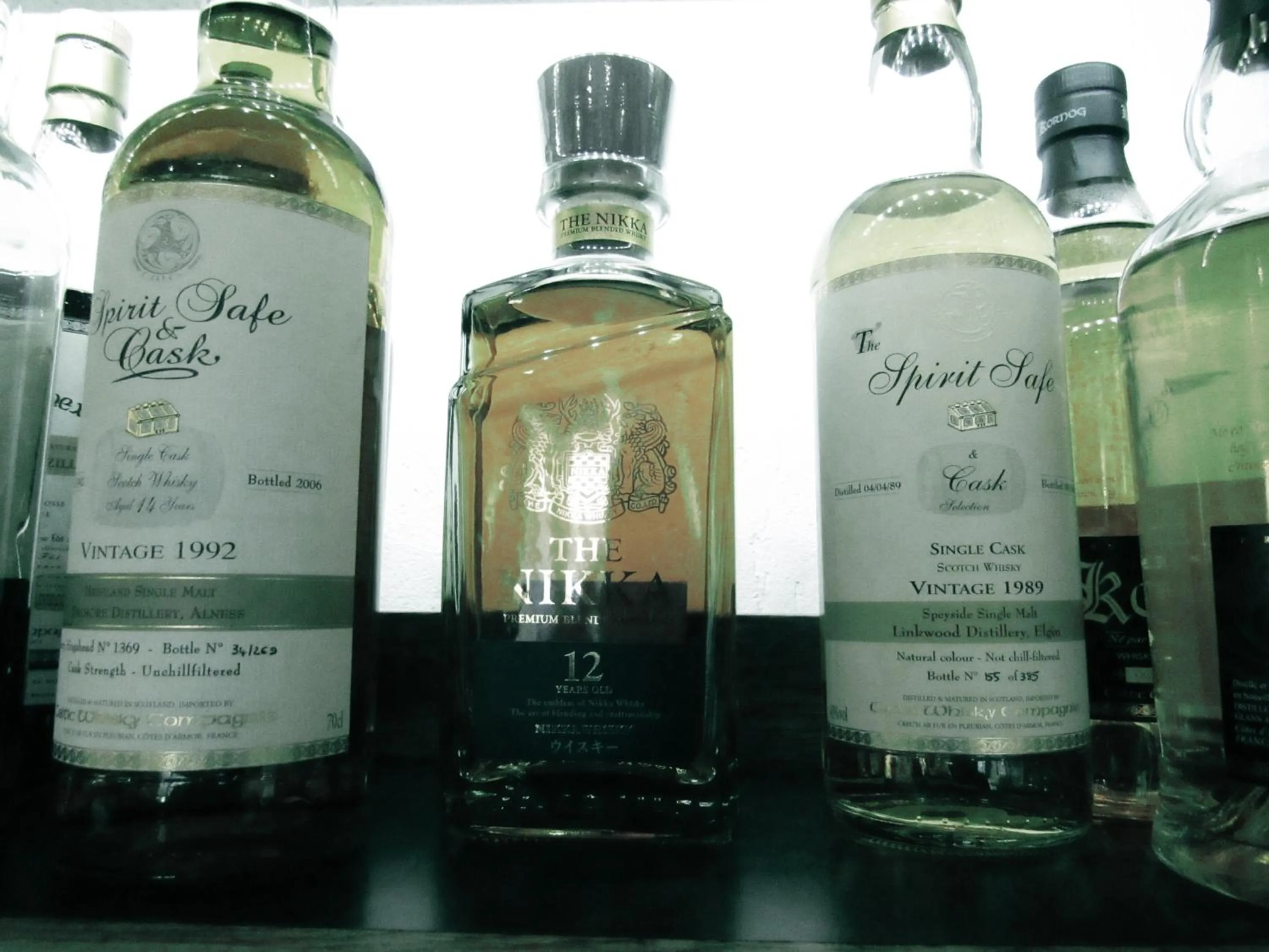 Alcoholic drinks in Hotel Restaurant de la Marne