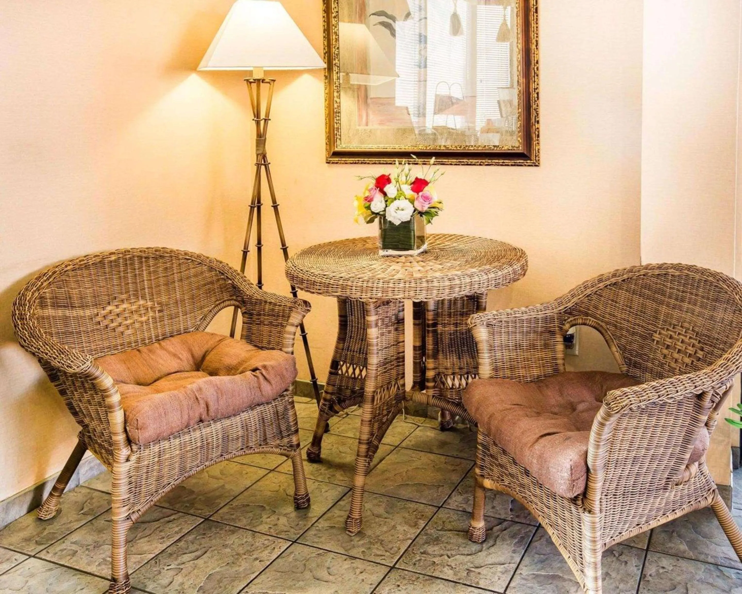 Lobby or reception in California Inn and Suites Bakersfield