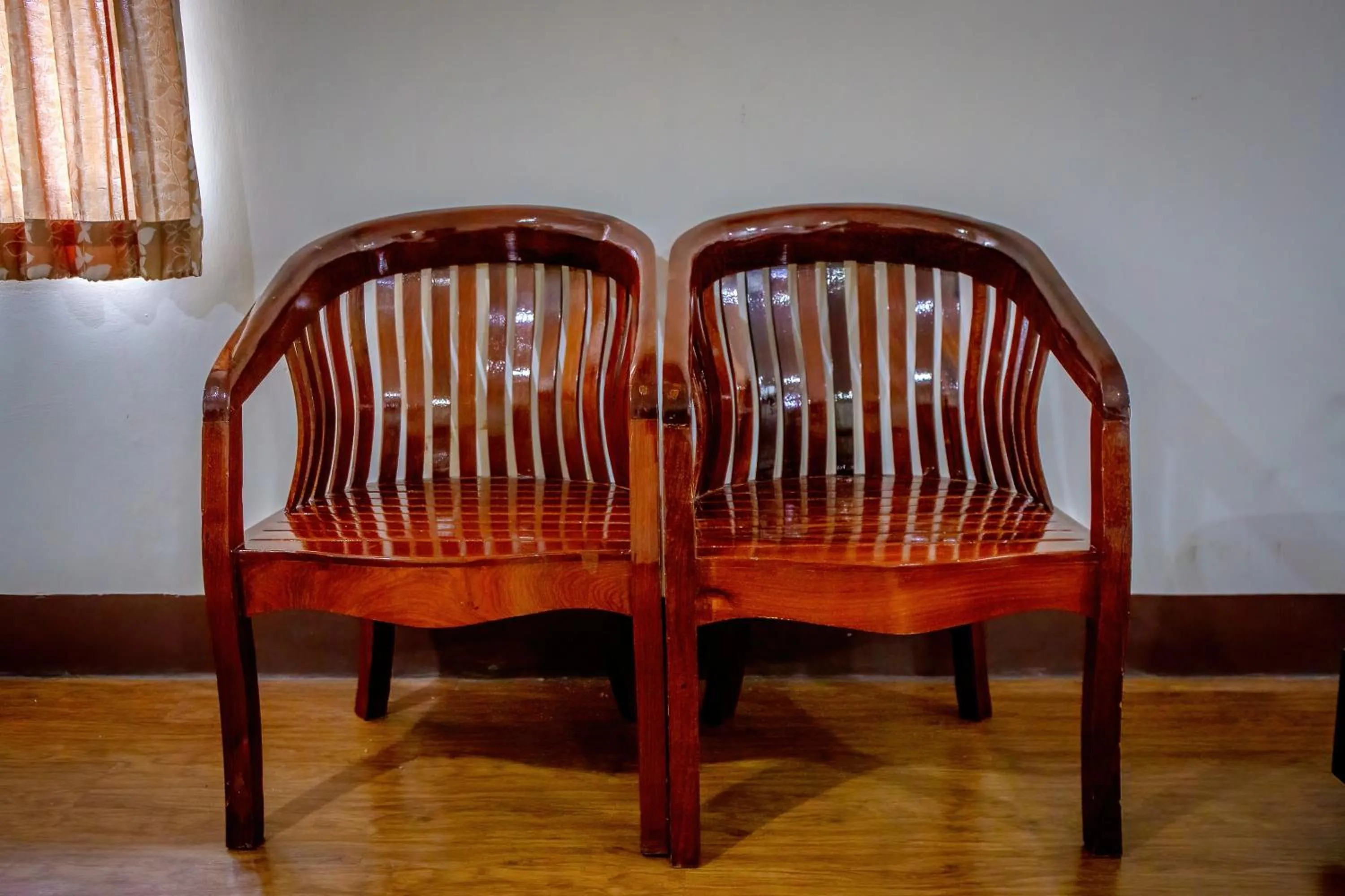 Seating area in Lukmuang 2 Hotel
