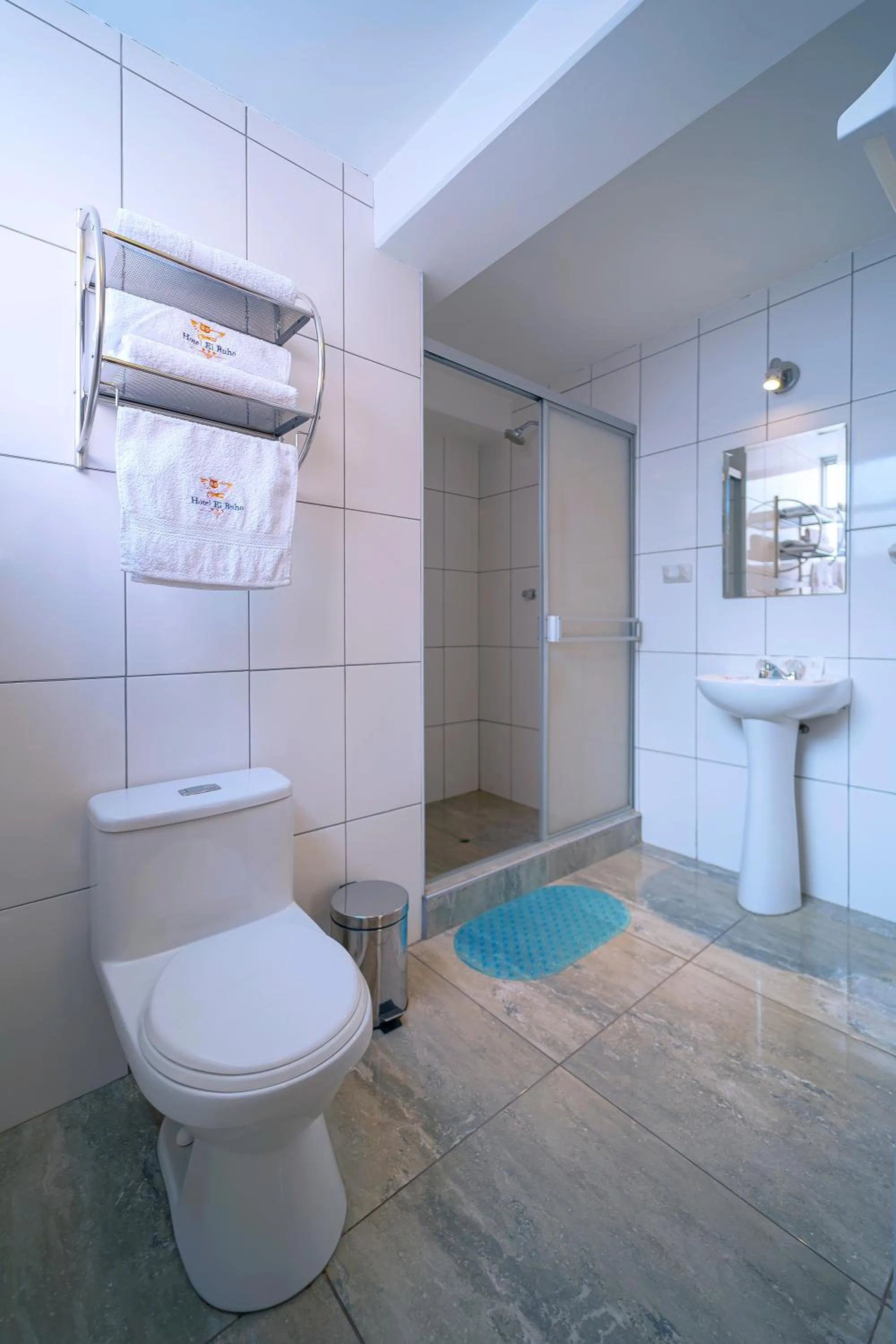 Bathroom in Kaaro Hotel El Buho