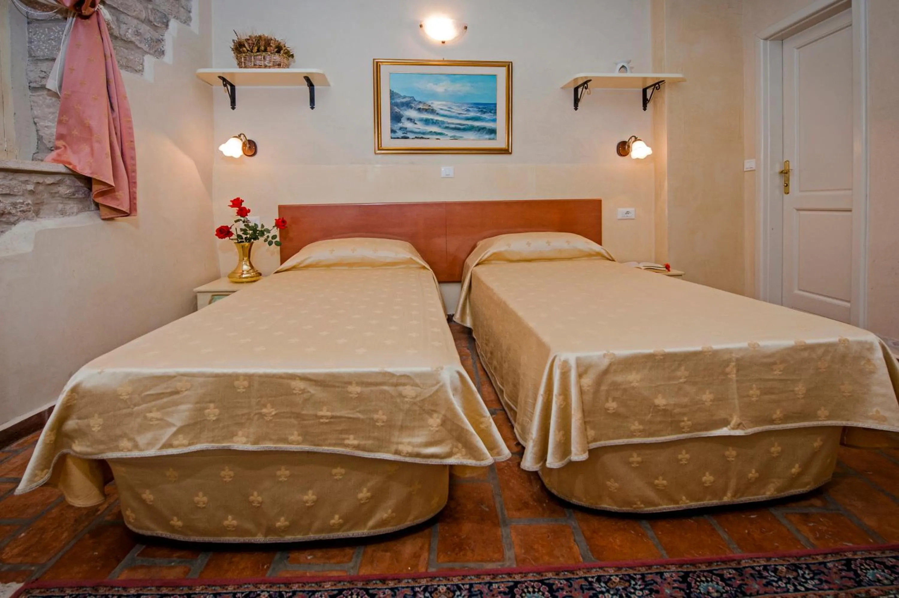 Bed in Residence MARCO POLO Centro Storico