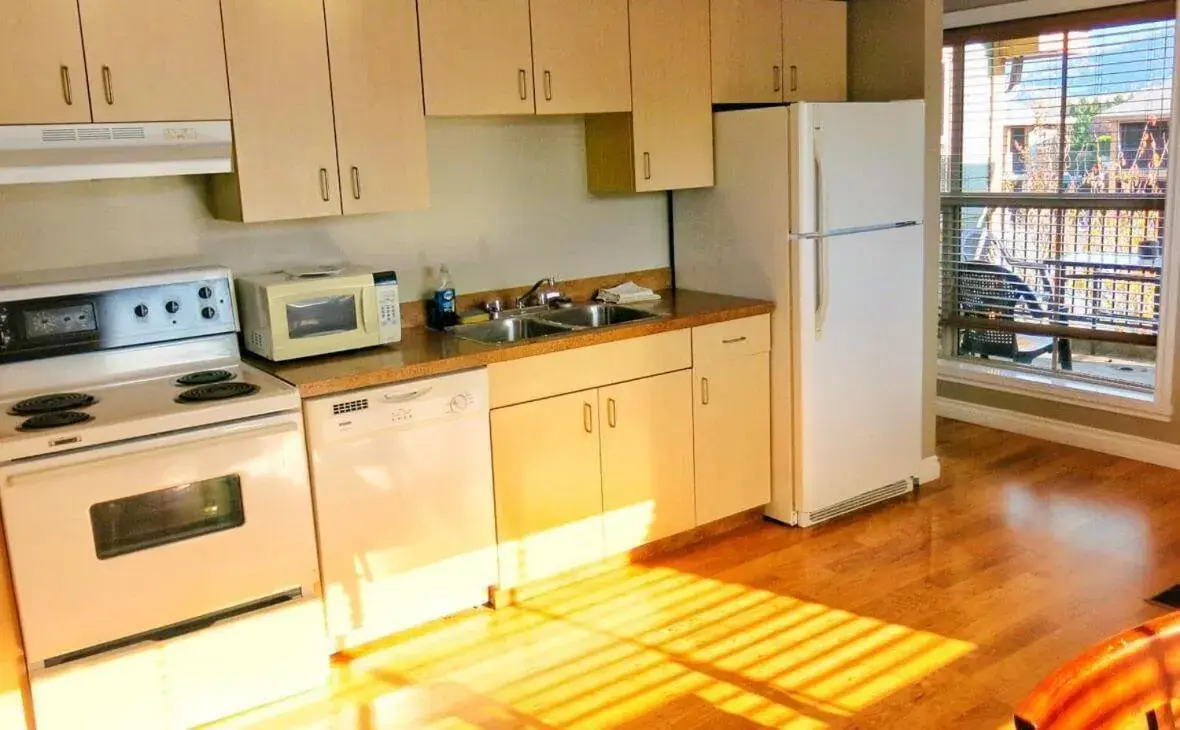 Executive Suite in Vedder River Inn Executive Suite in Vedder River Inn