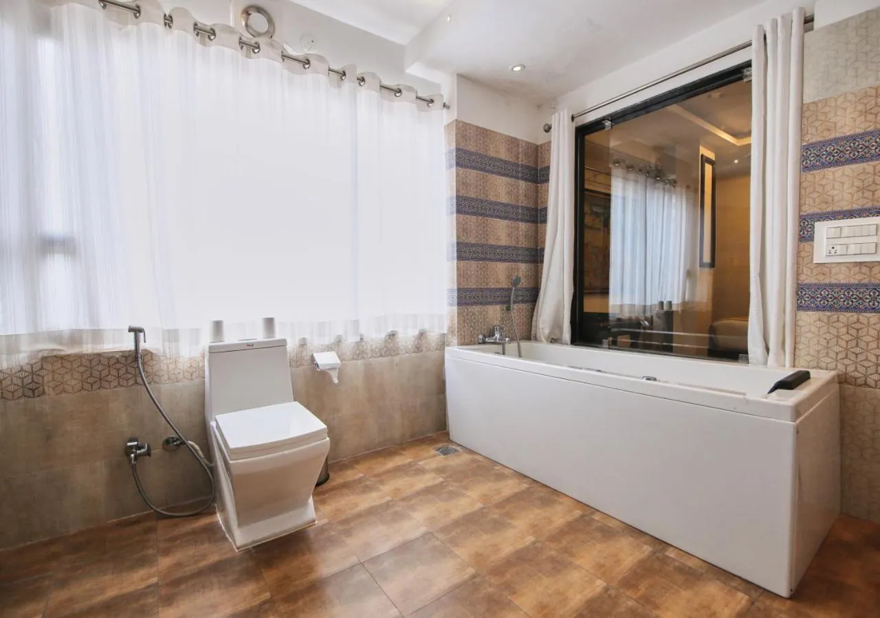 Bathroom in Bloom Boutique l Lake Pichola