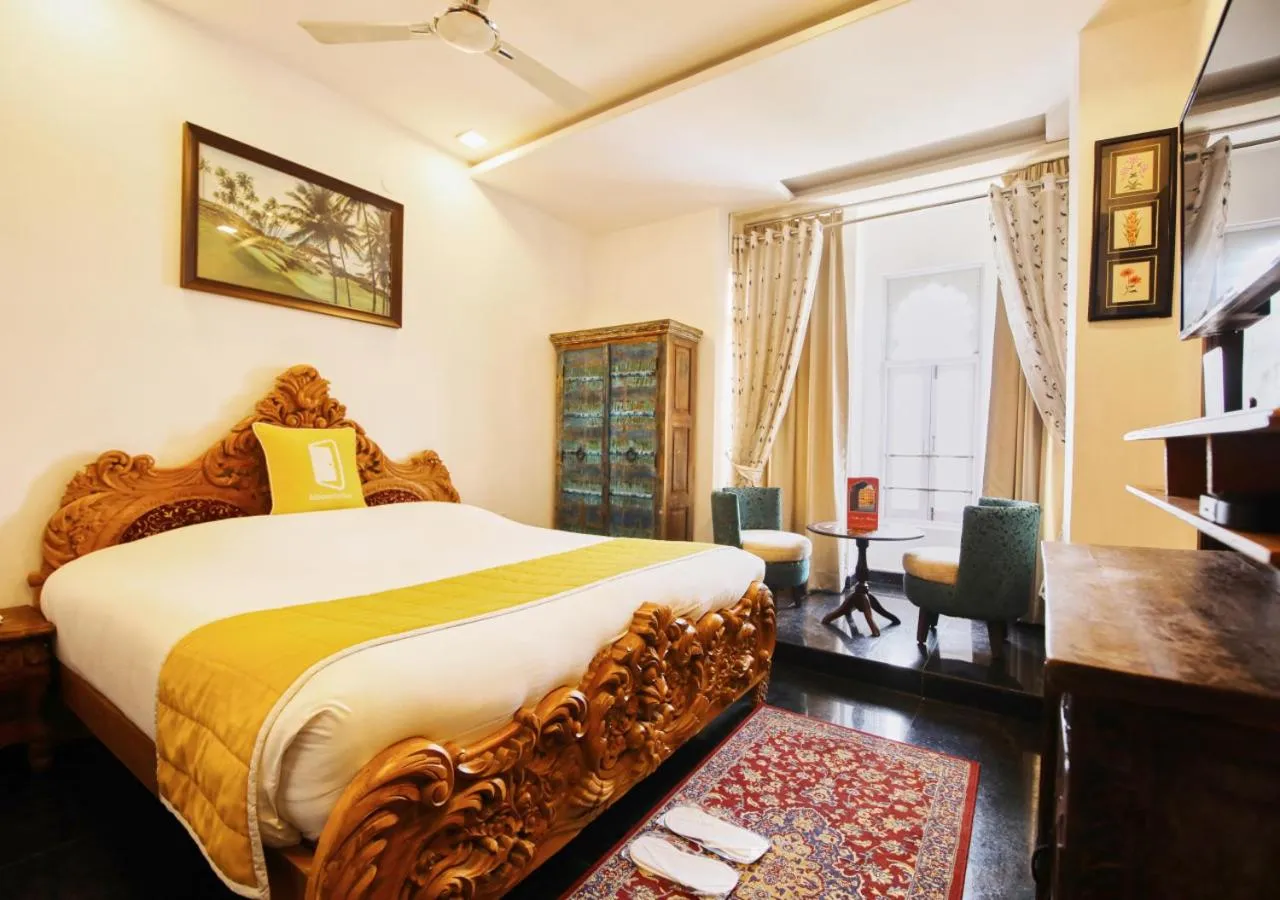 Bedroom, Bed in Bloom Boutique l Lake Pichola