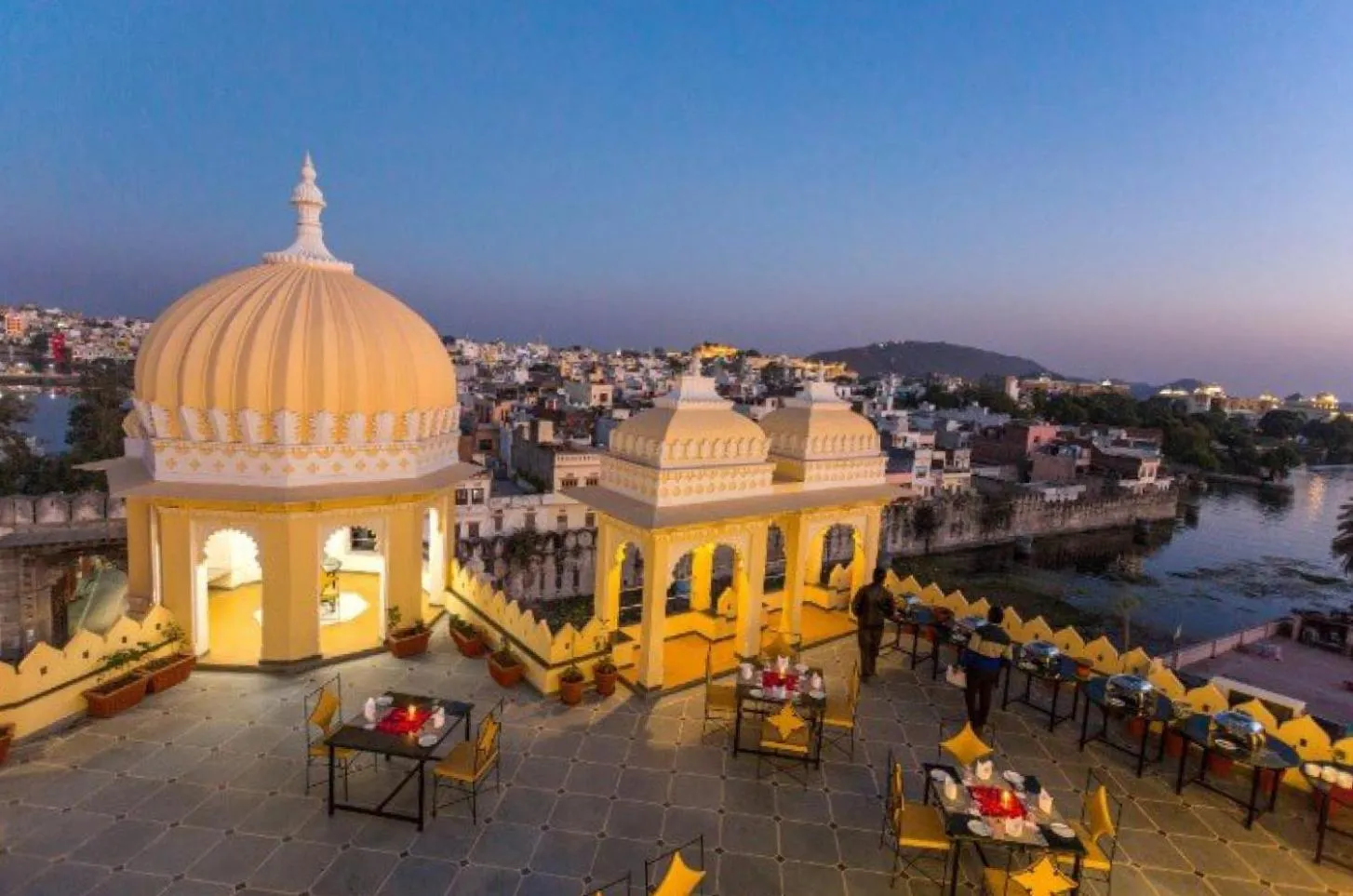 City view in Bloom Boutique l Lake Pichola