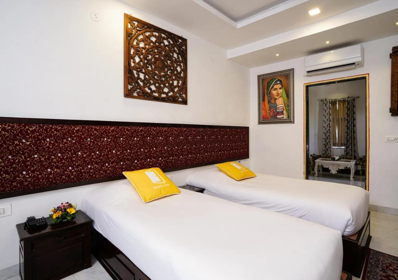 Bedroom, Bed in Bloom Boutique l Lake Pichola