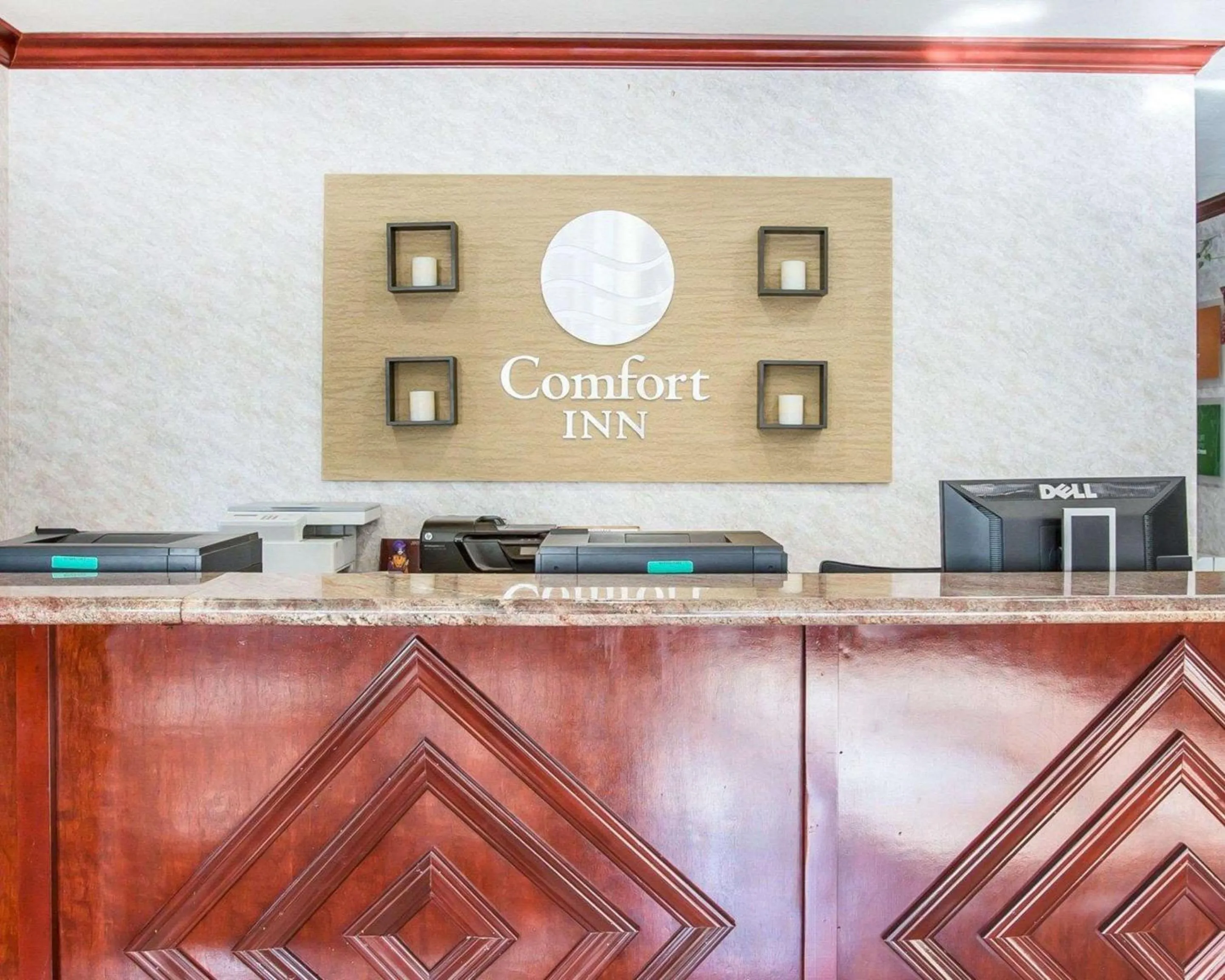 Lobby or reception, Lobby/Reception in The Oakhurst Inn at Yosemite