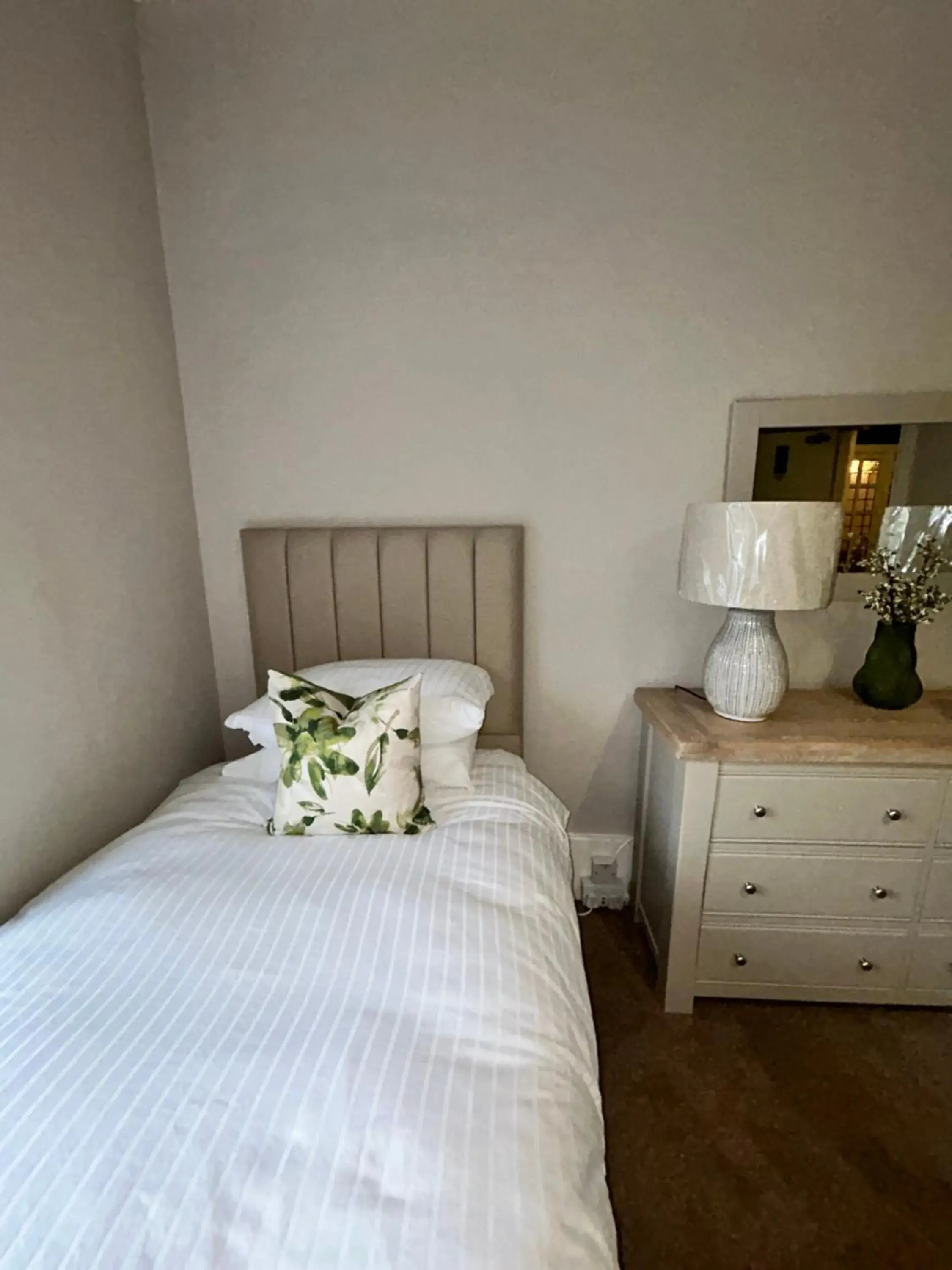 Standard Twin Room in Crookston Hotel Standard Twin Room in Crookston Hotel