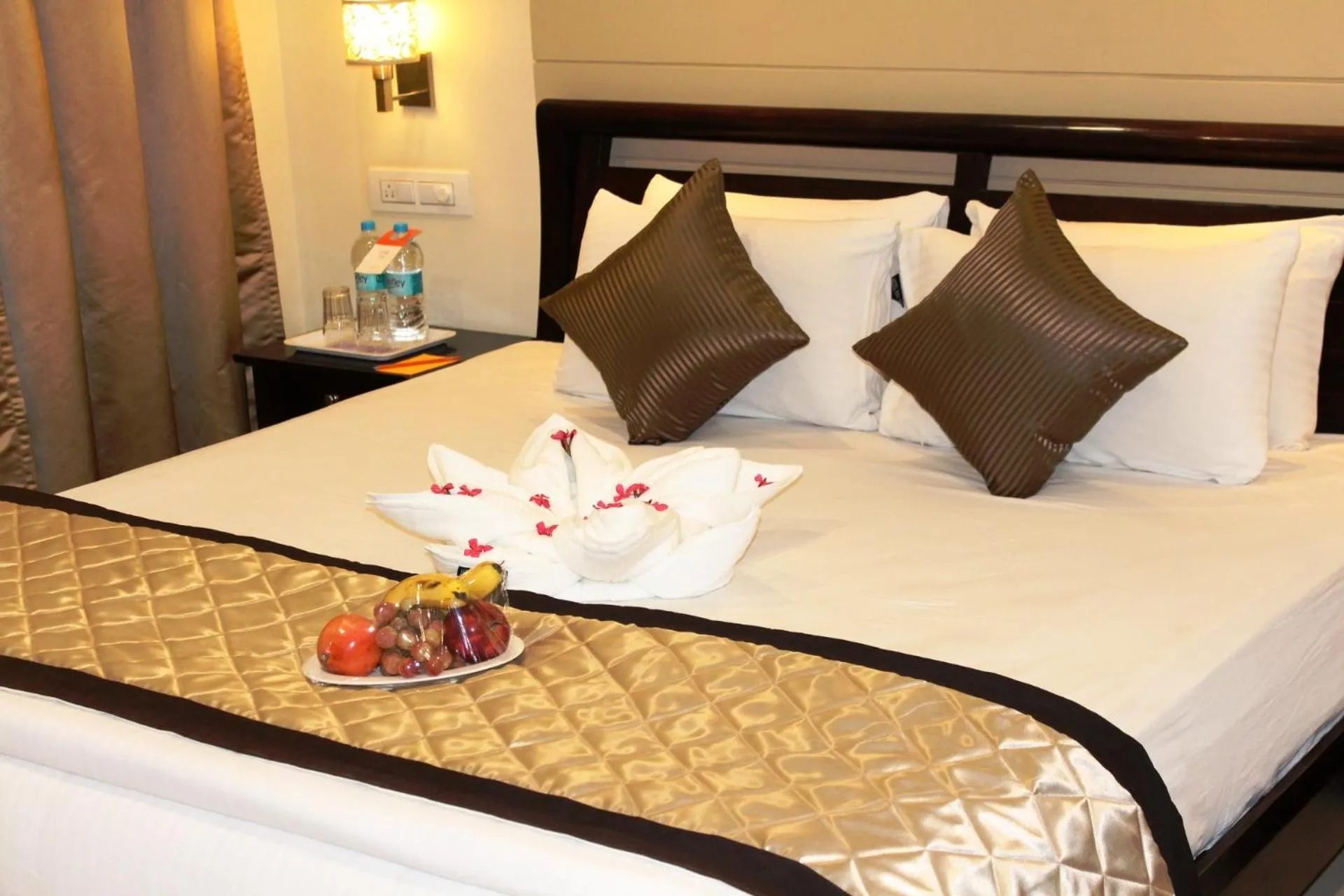 Bed in Kyriad Hotel Gulbarga by OTHPL