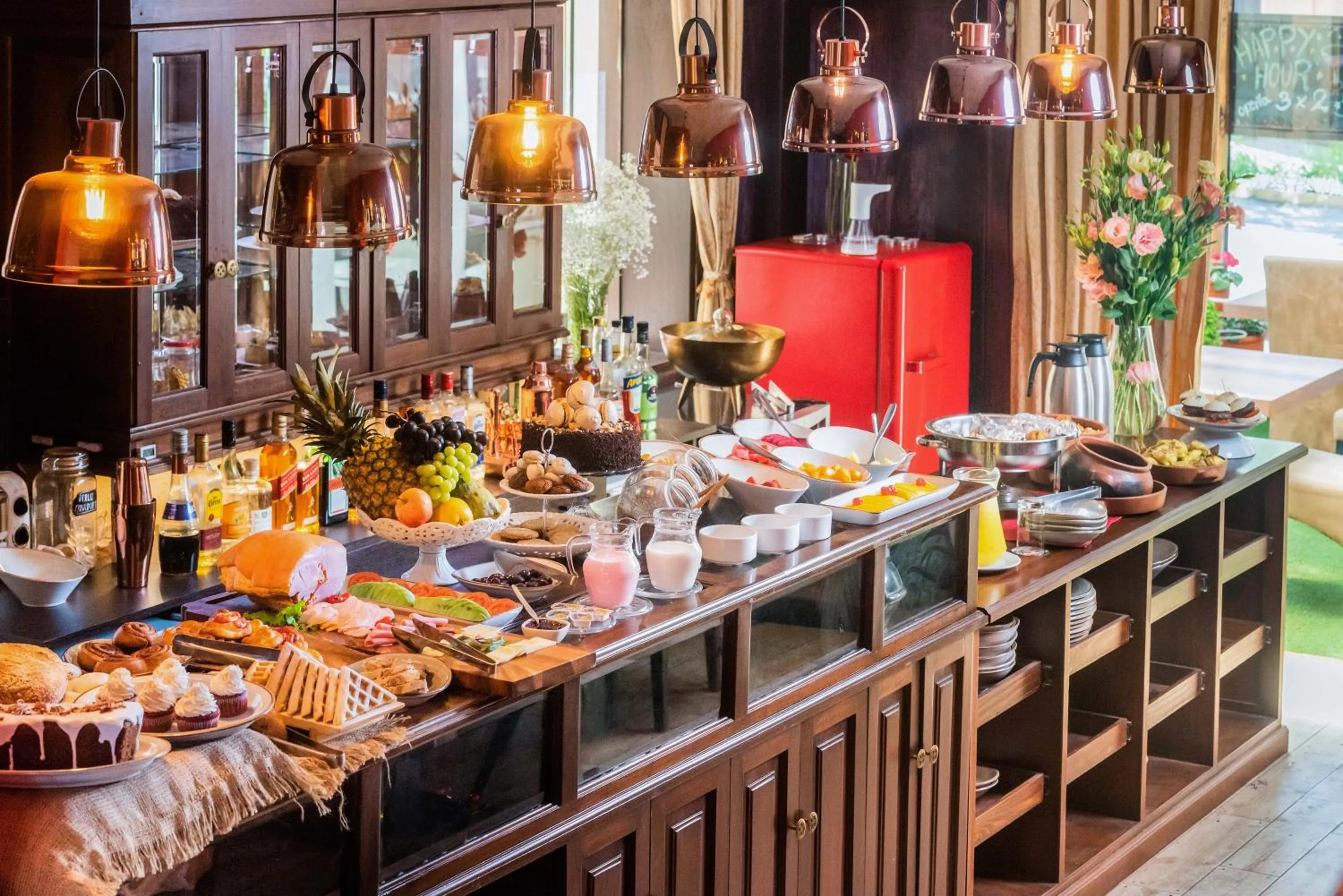 Restaurant/places to eat in Dreams Hotel Boutique