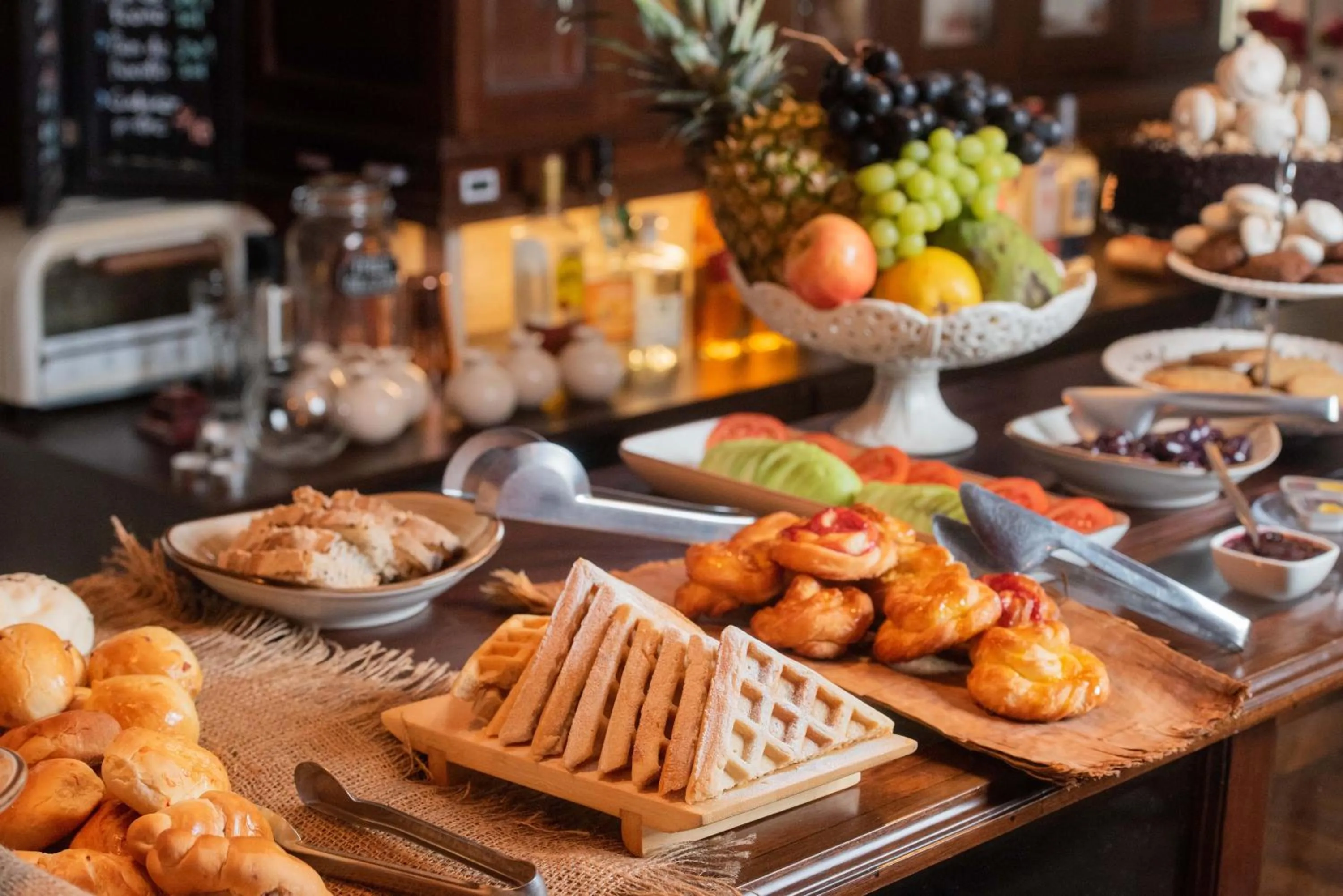 Restaurant/places to eat in Dreams Hotel Boutique