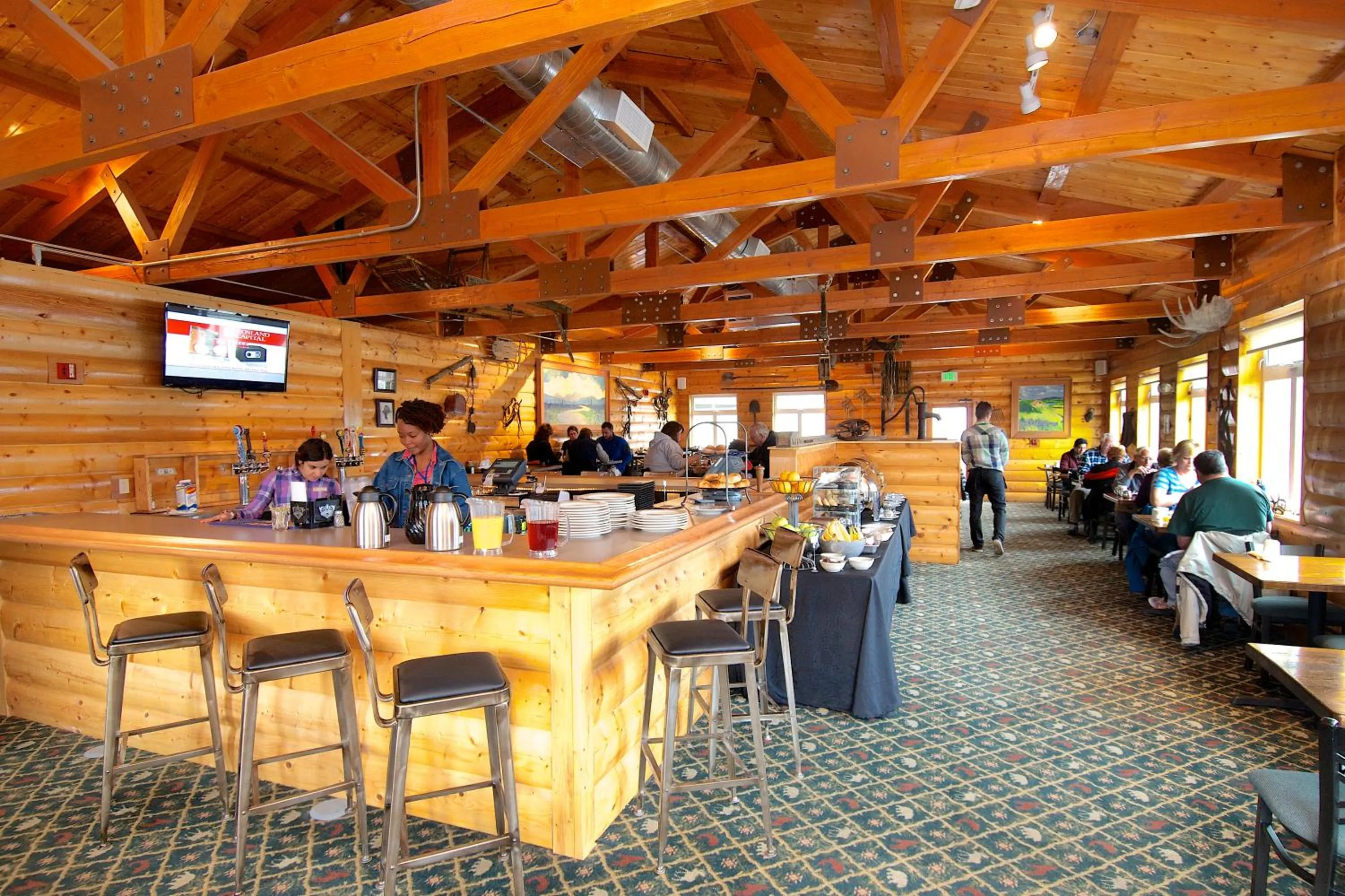 Restaurant/places to eat in Denali Bluffs Hotel