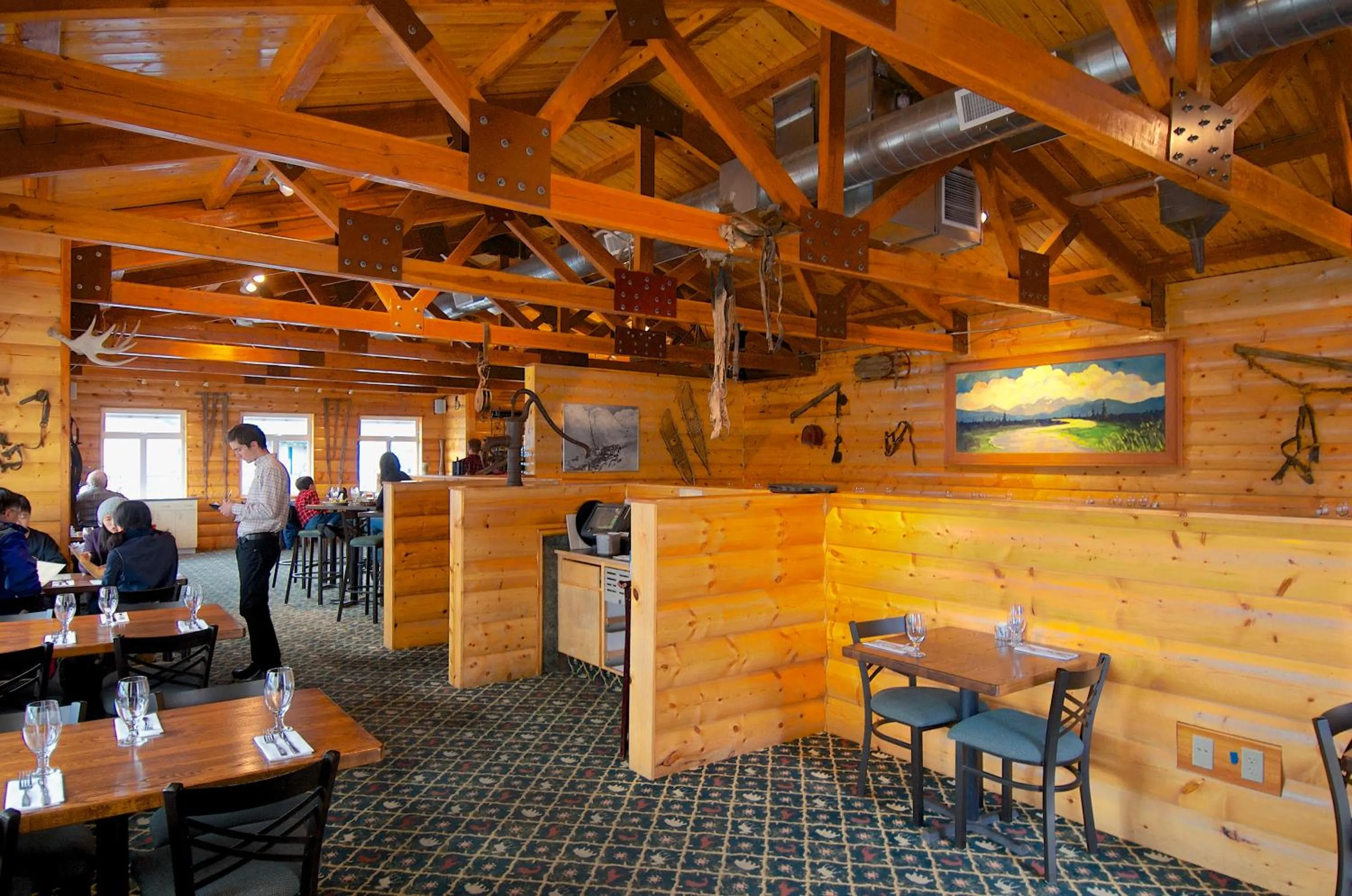 Restaurant/places to eat in Denali Bluffs Hotel