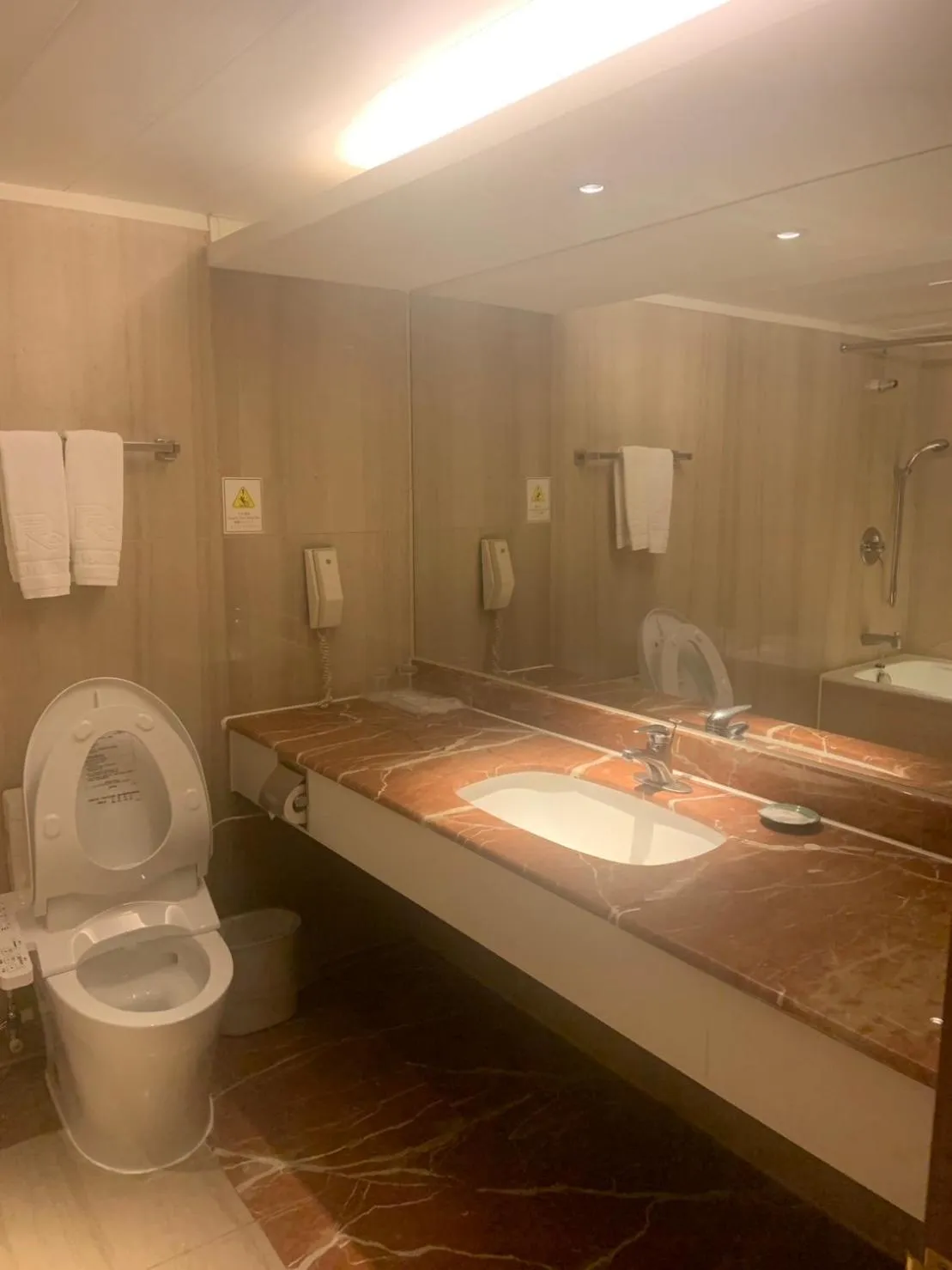 Hotel Riverview Taipei