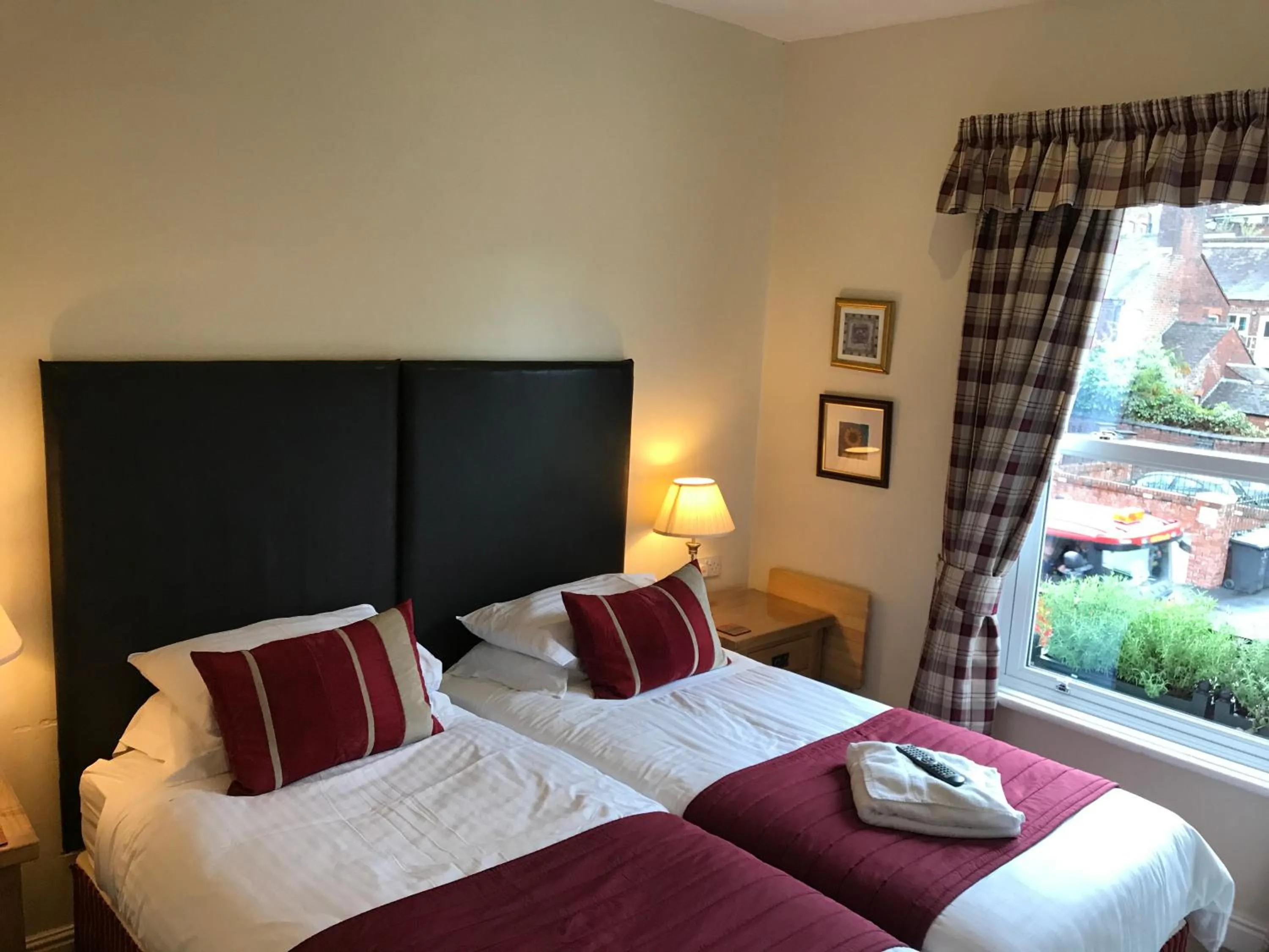 Bed in Clayhanger Guest House