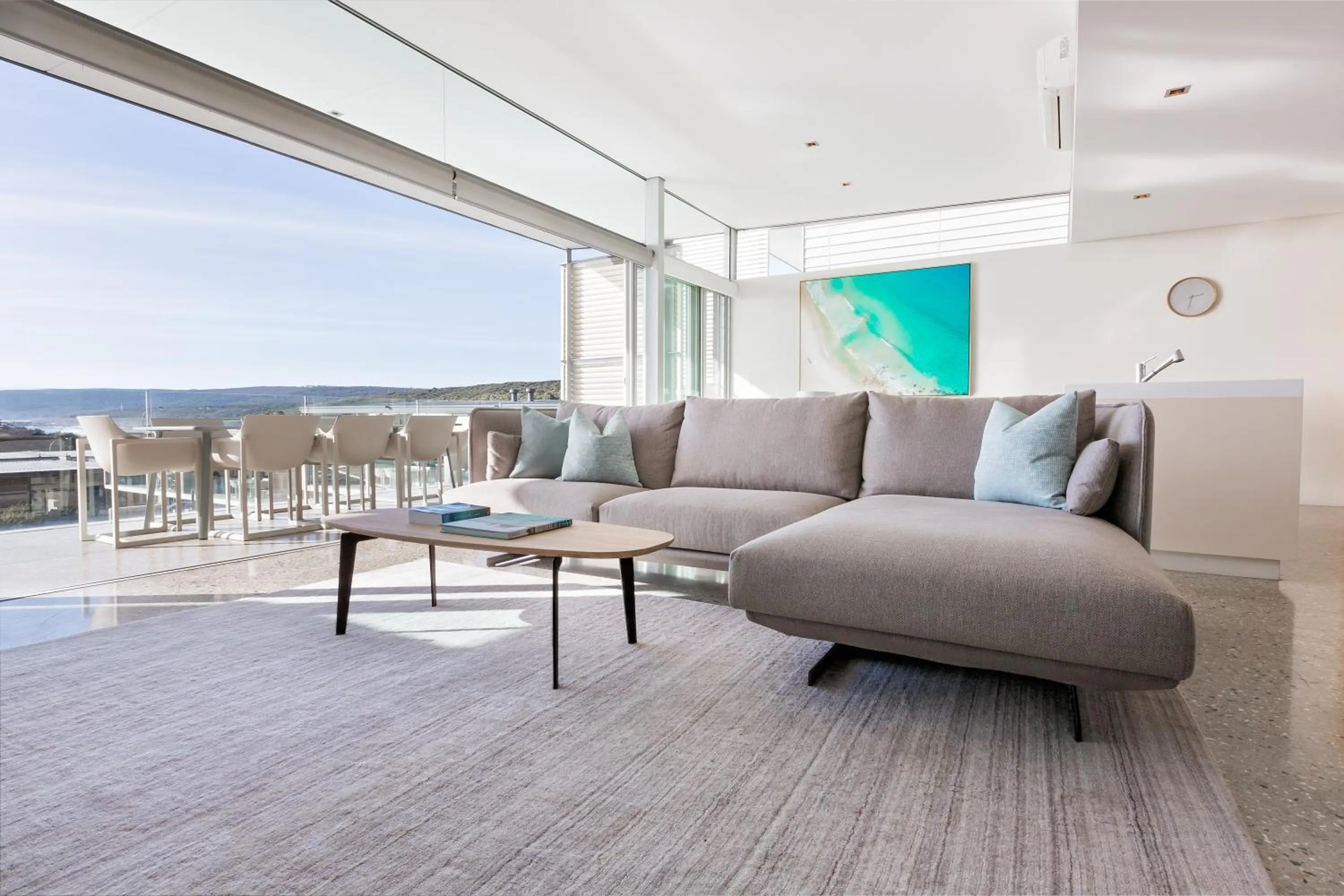 Seating area in Smiths Beach Resort