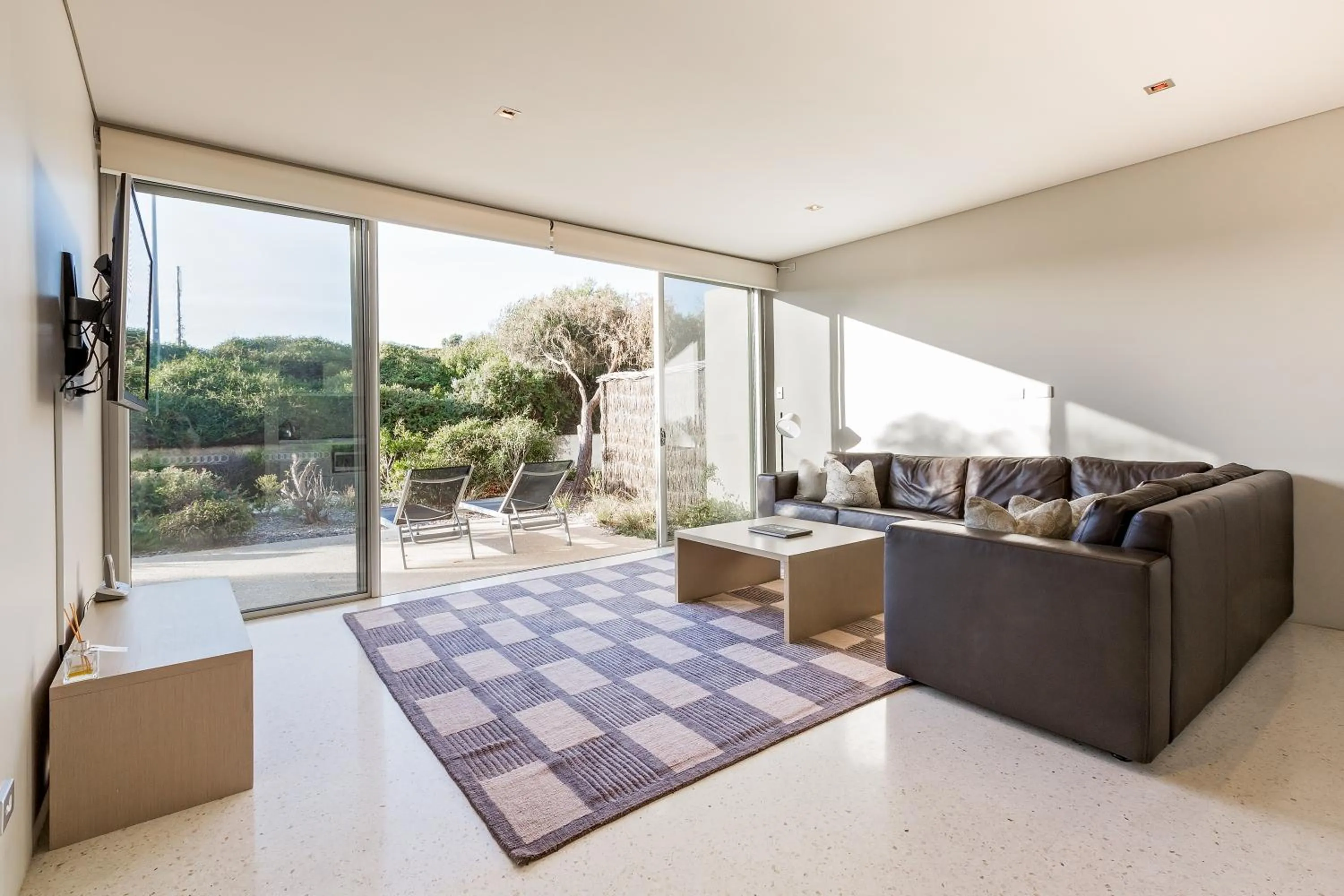 Living room in Smiths Beach Resort