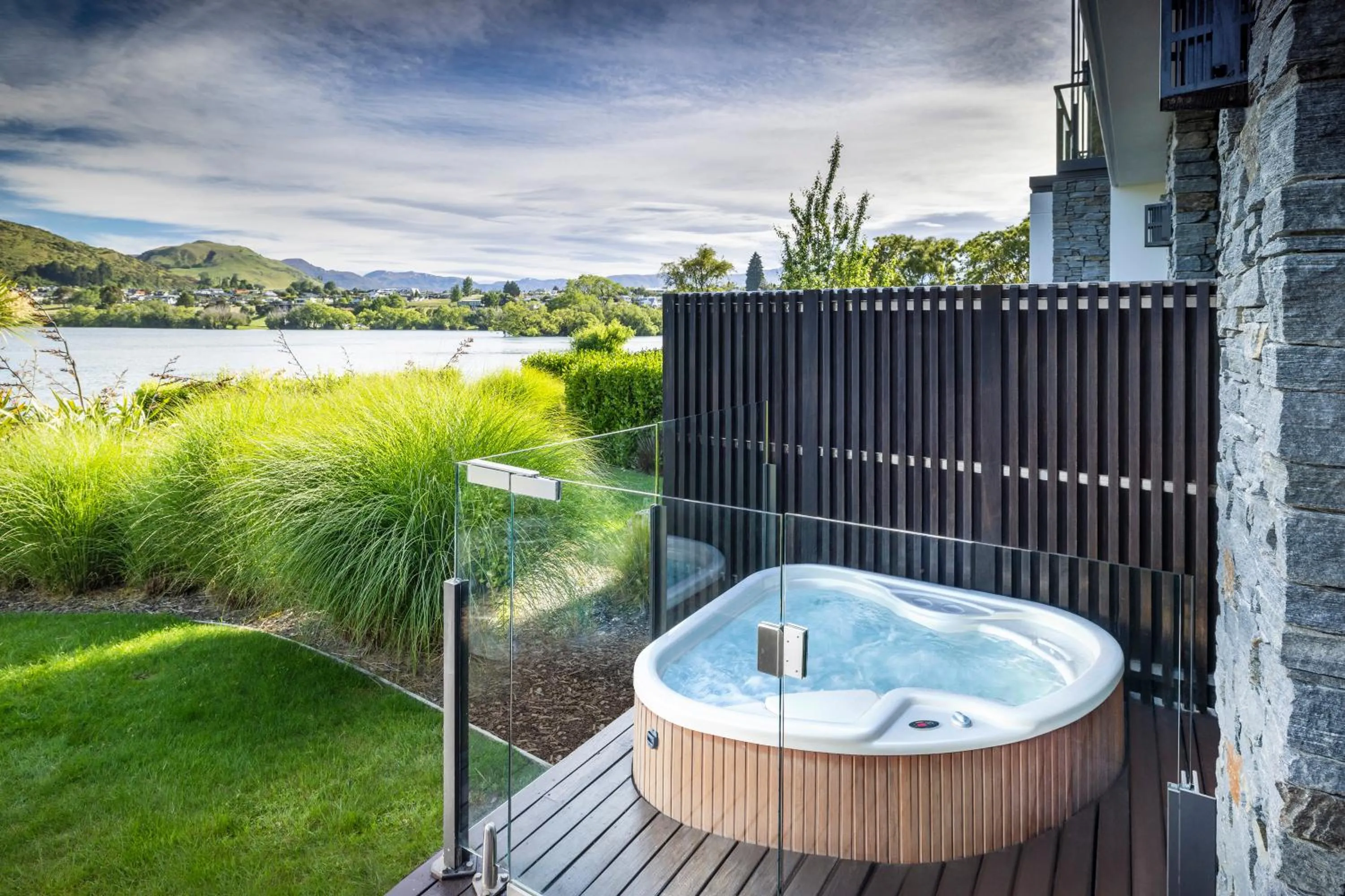 Hot Tub in Hilton Queenstown Resort & Spa