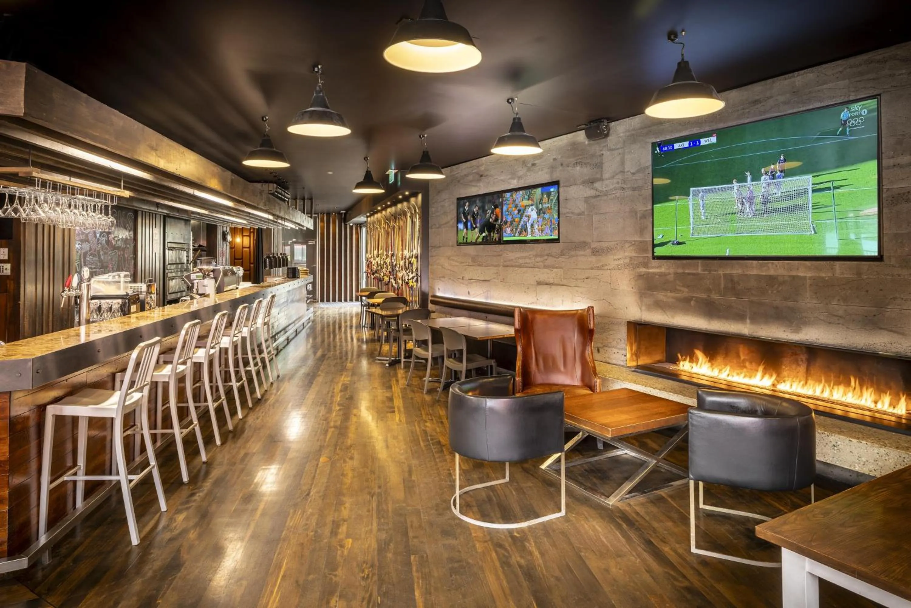 Restaurant/places to eat in Hilton Queenstown Resort & Spa