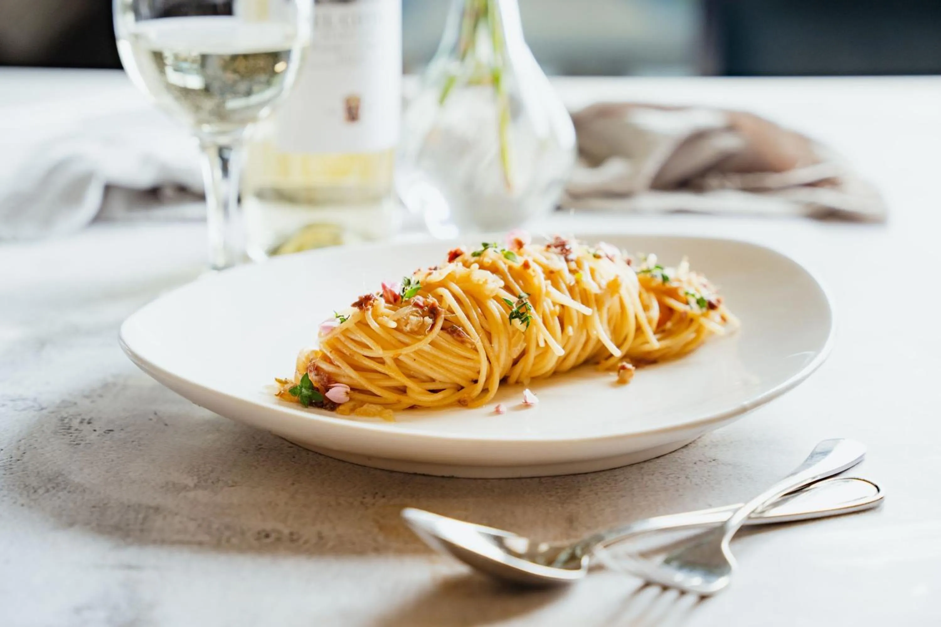 Restaurant/places to eat in AC Hotel by Marriott Kuantan