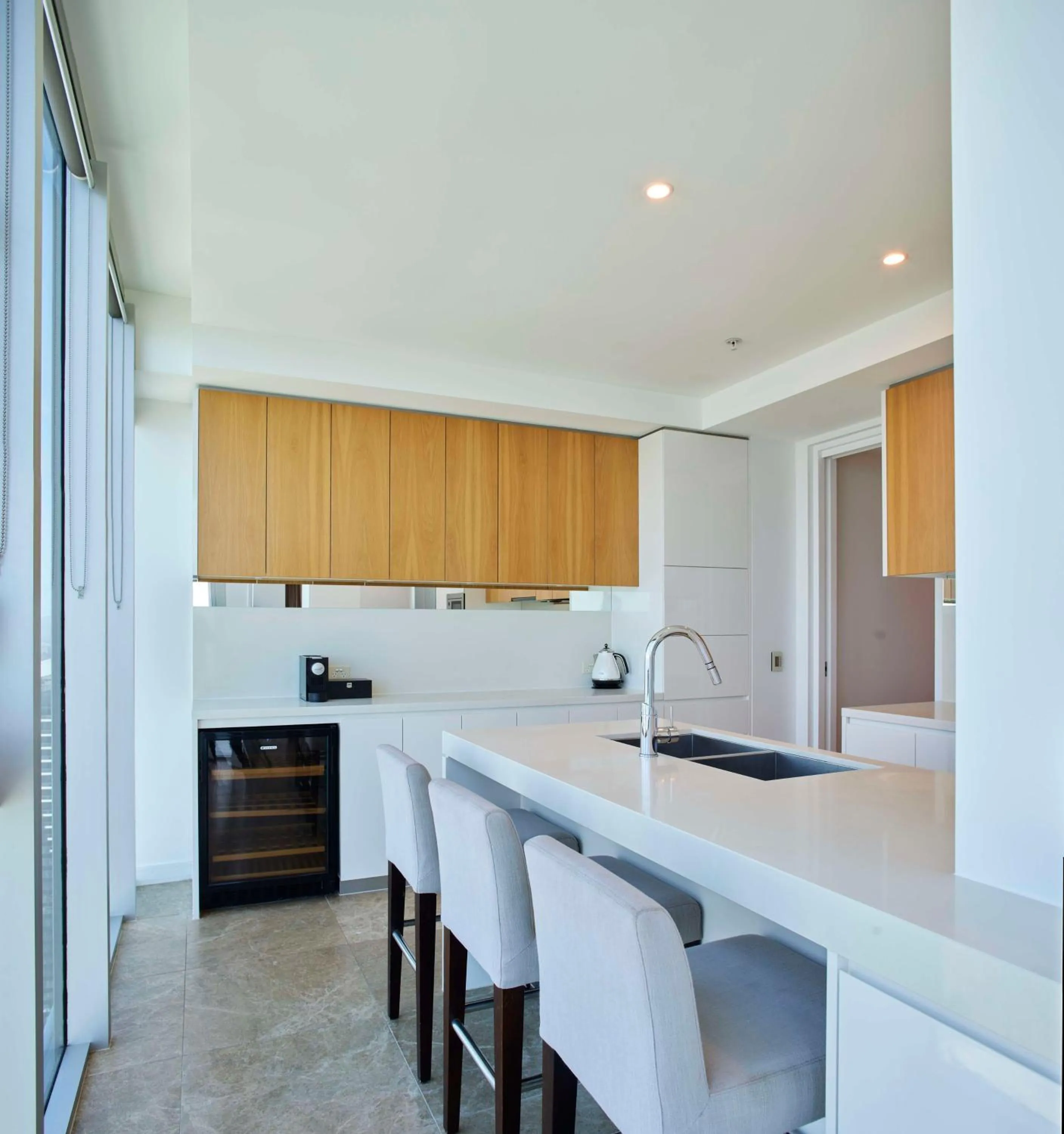 Kitchen or kitchenette in Hilton Surfers Paradise Hotel & Residences