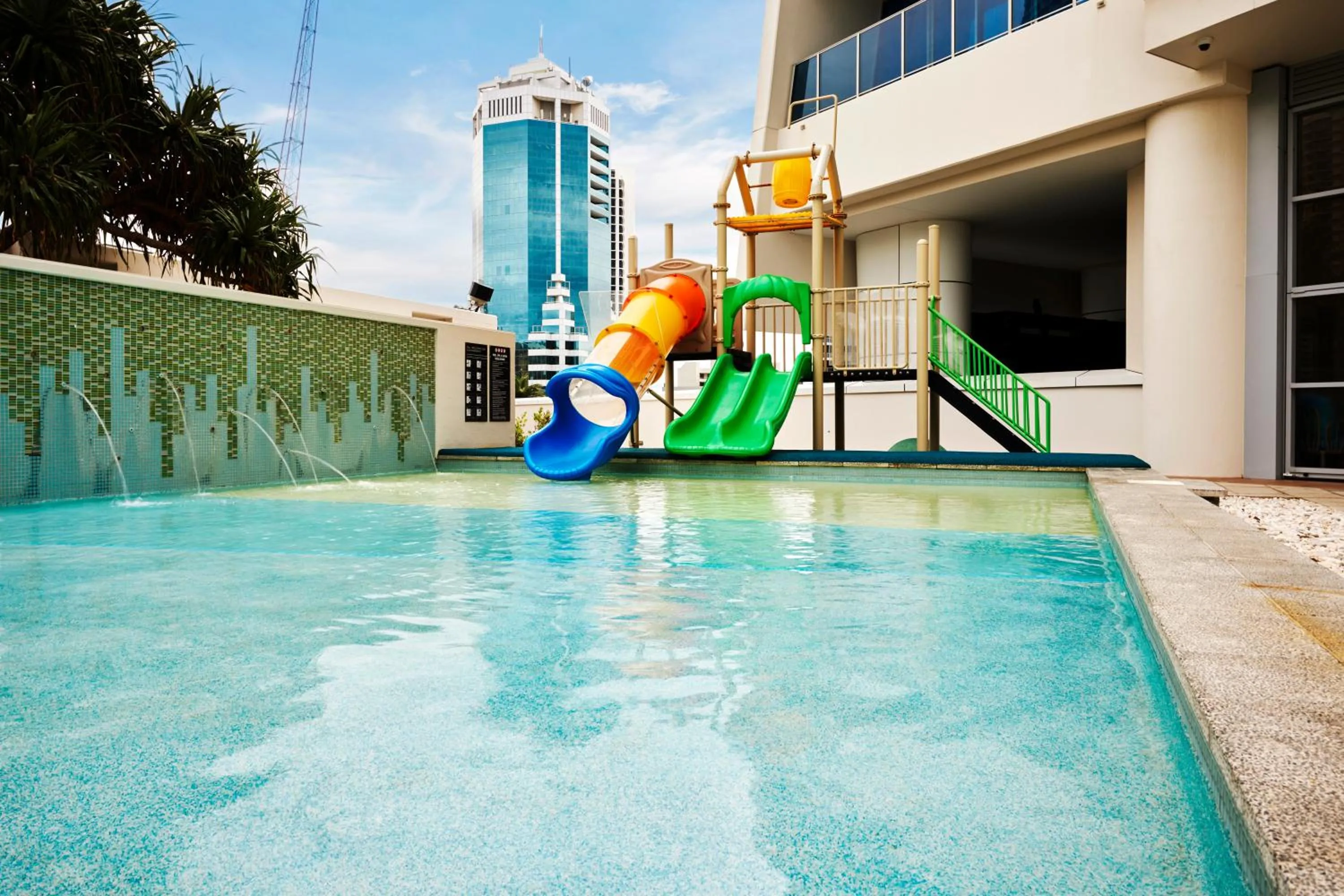 Swimming pool in Hilton Surfers Paradise Hotel & Residences