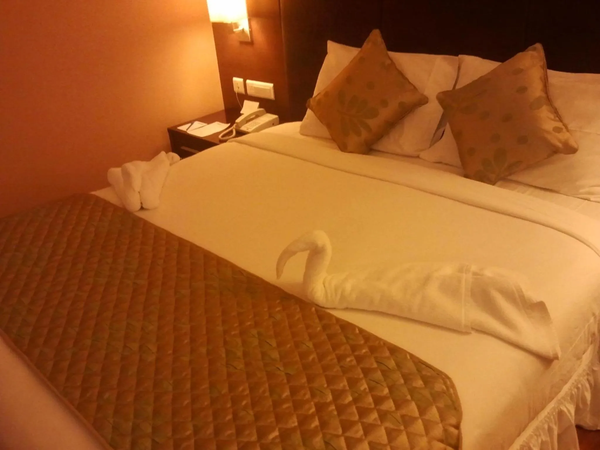 Bed in Grand Gardenia