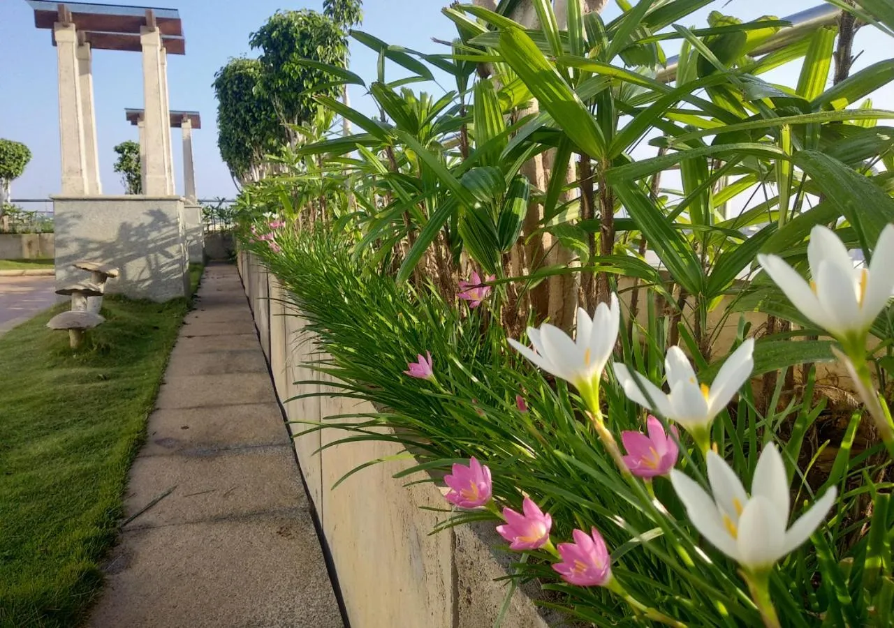 Balcony/Terrace in Grand Gardenia